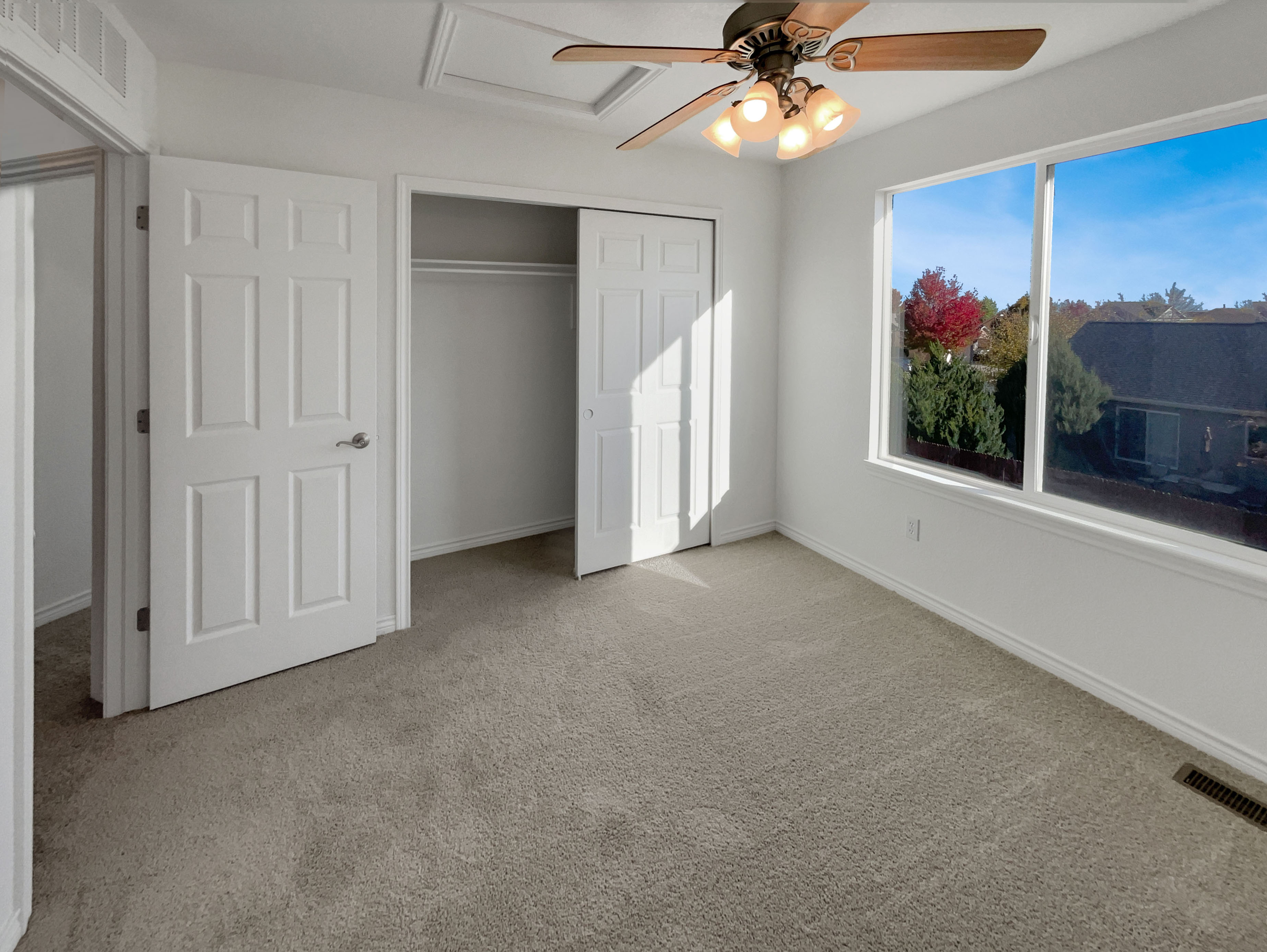 Photo 17 of 30 of 4669 Desert Varnish Dr, Colorado Springs, CO
