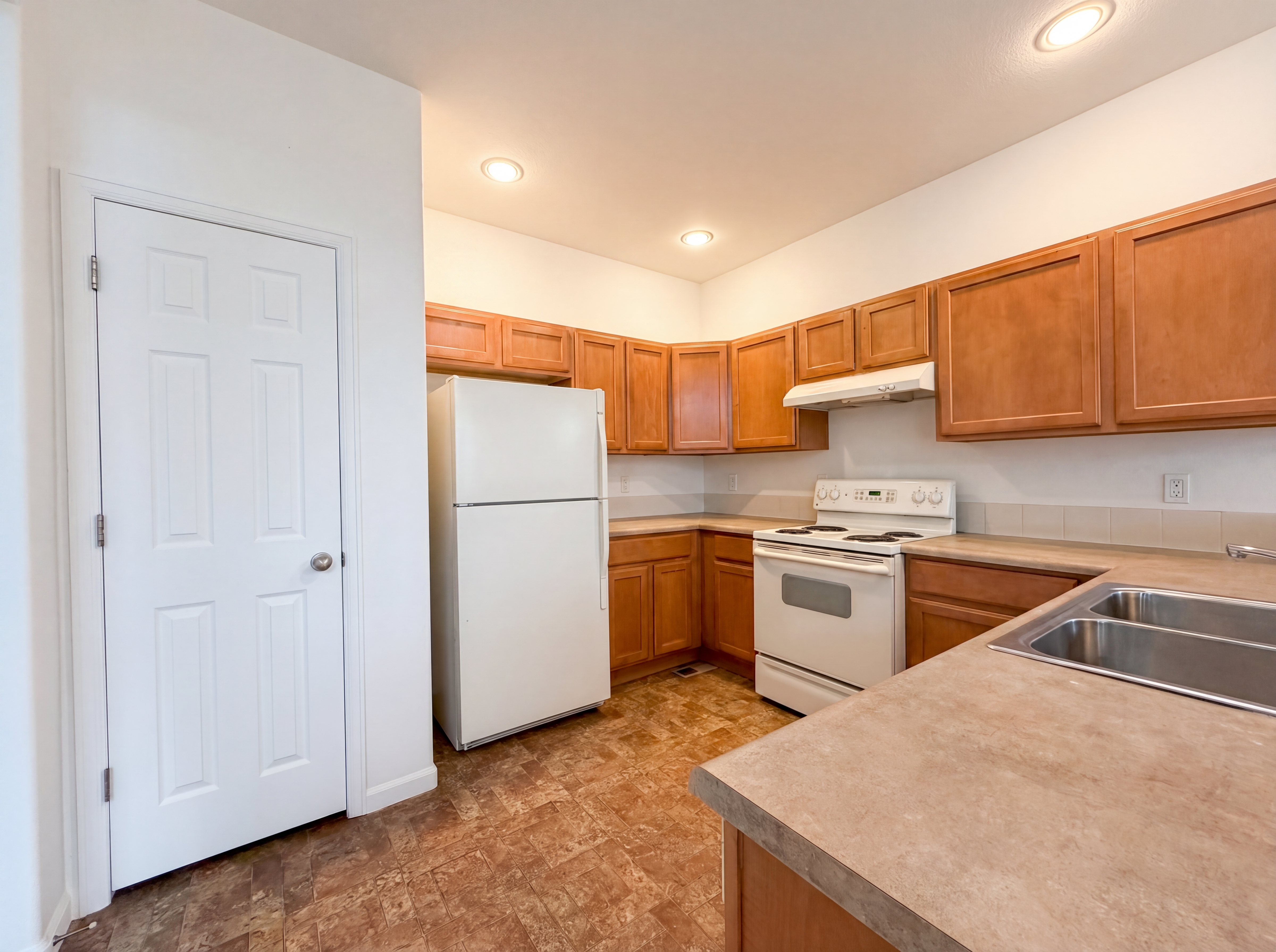 Photo 11 of 42 of 10184 Ferncrest St, Firestone, CO