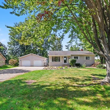 Property photo 1 of 905 N Wilder Rd