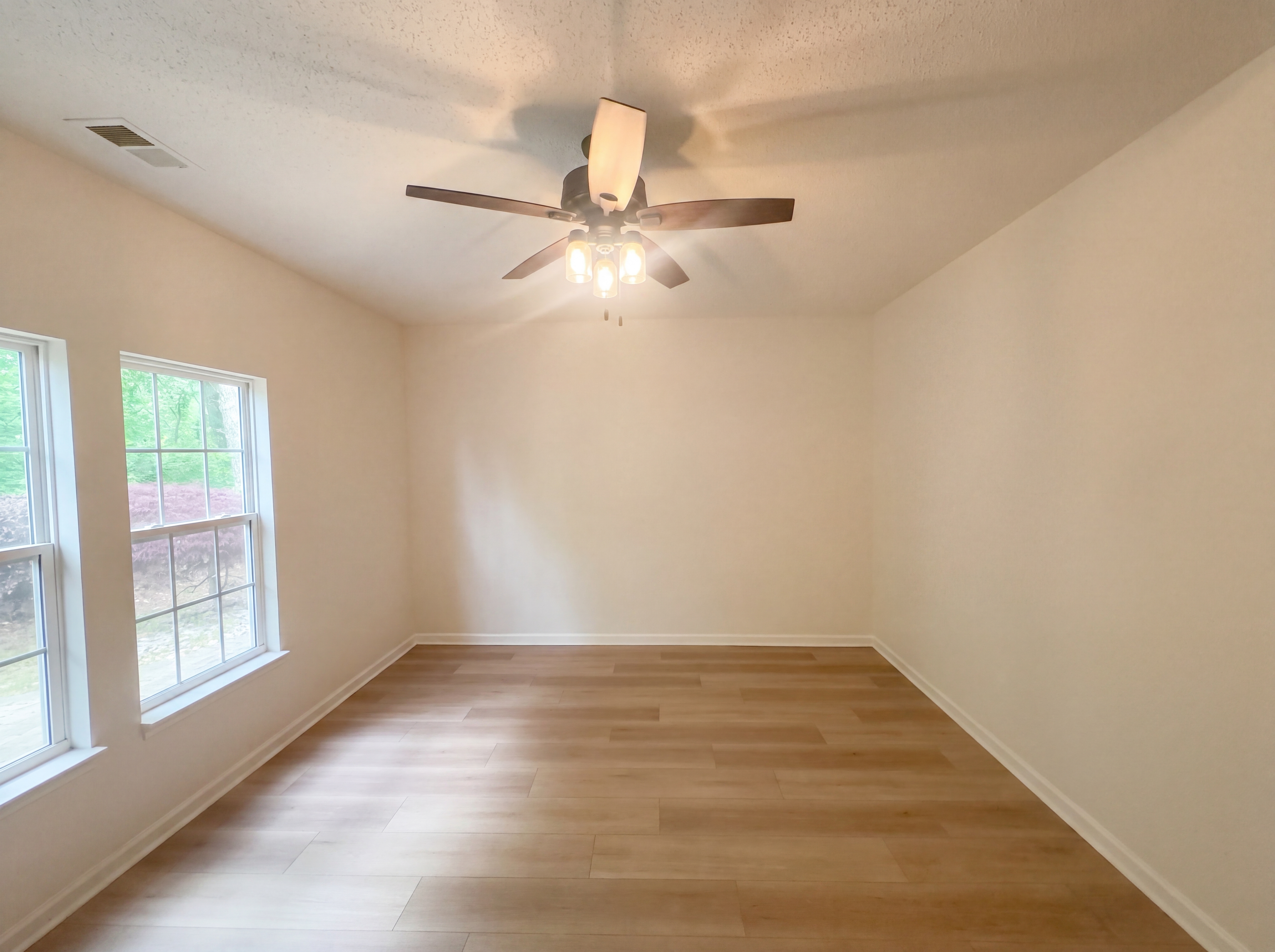 Photo 9 of 17 of 2855 Mossy Meadow Dr, High Point, NC