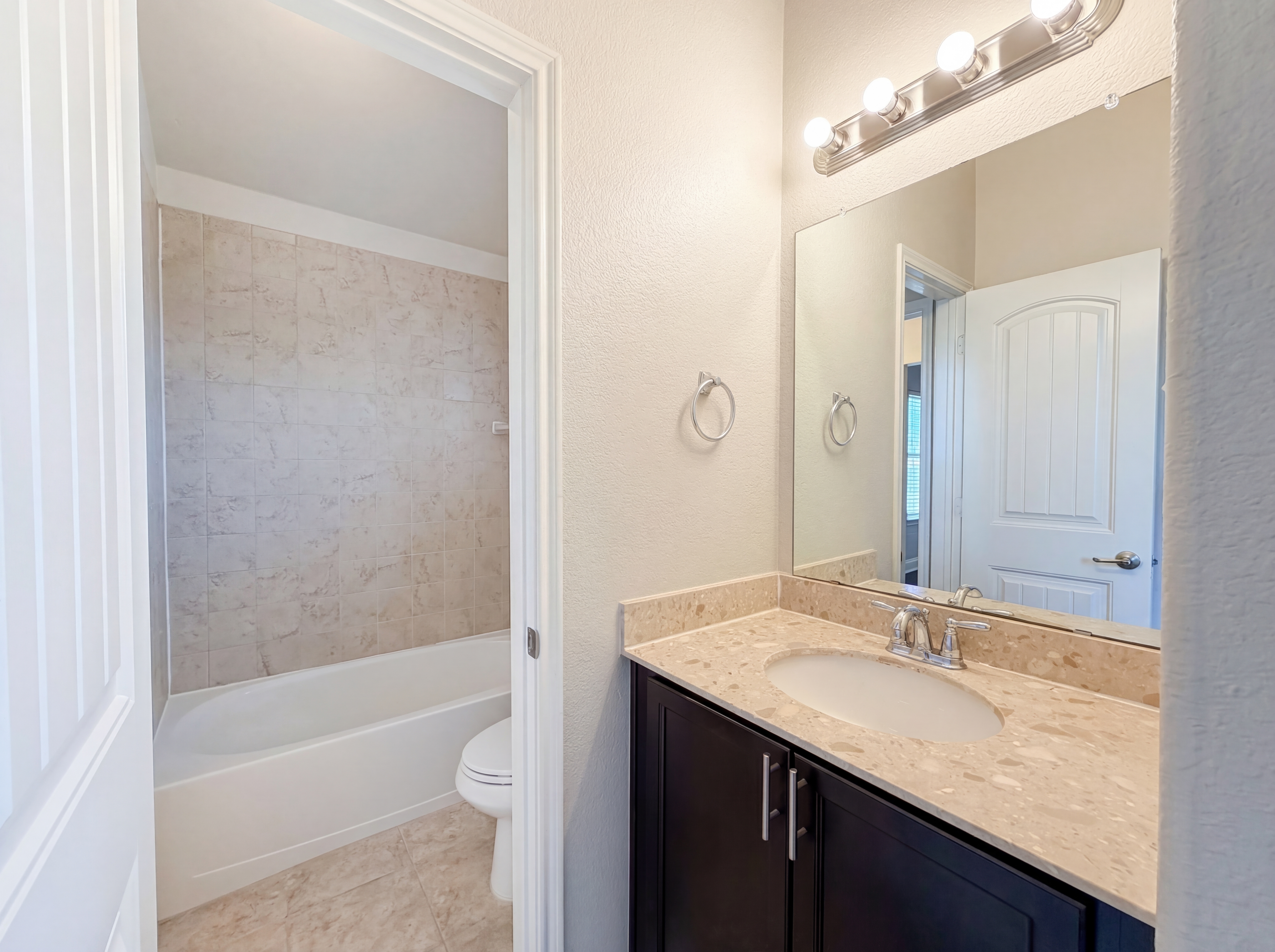 Photo 22 of 26 of 9829 Cottontail Ln, McKinney, TX