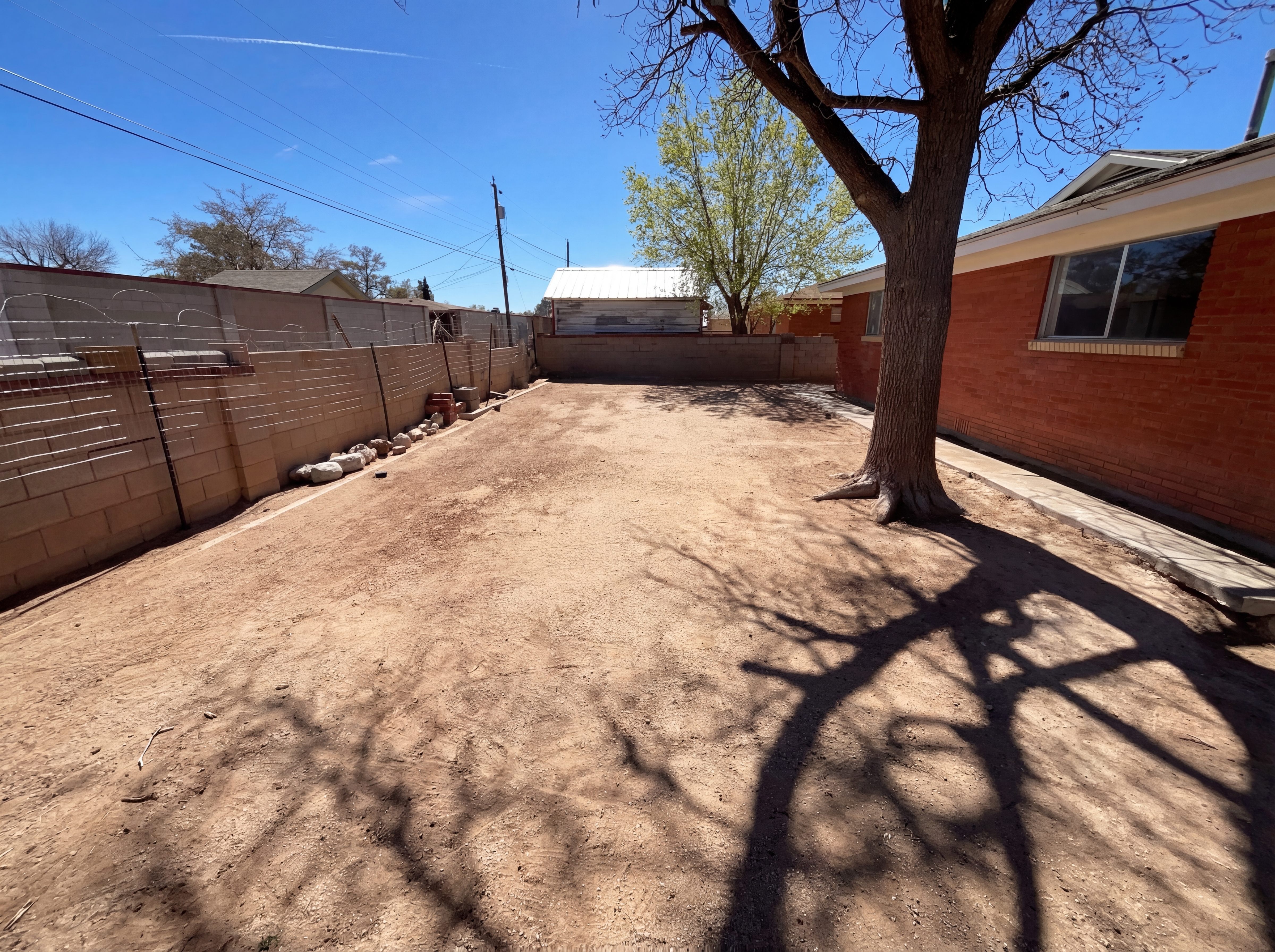 Photo 21 of 23 of 628 Florida St SE, Albuquerque, NM