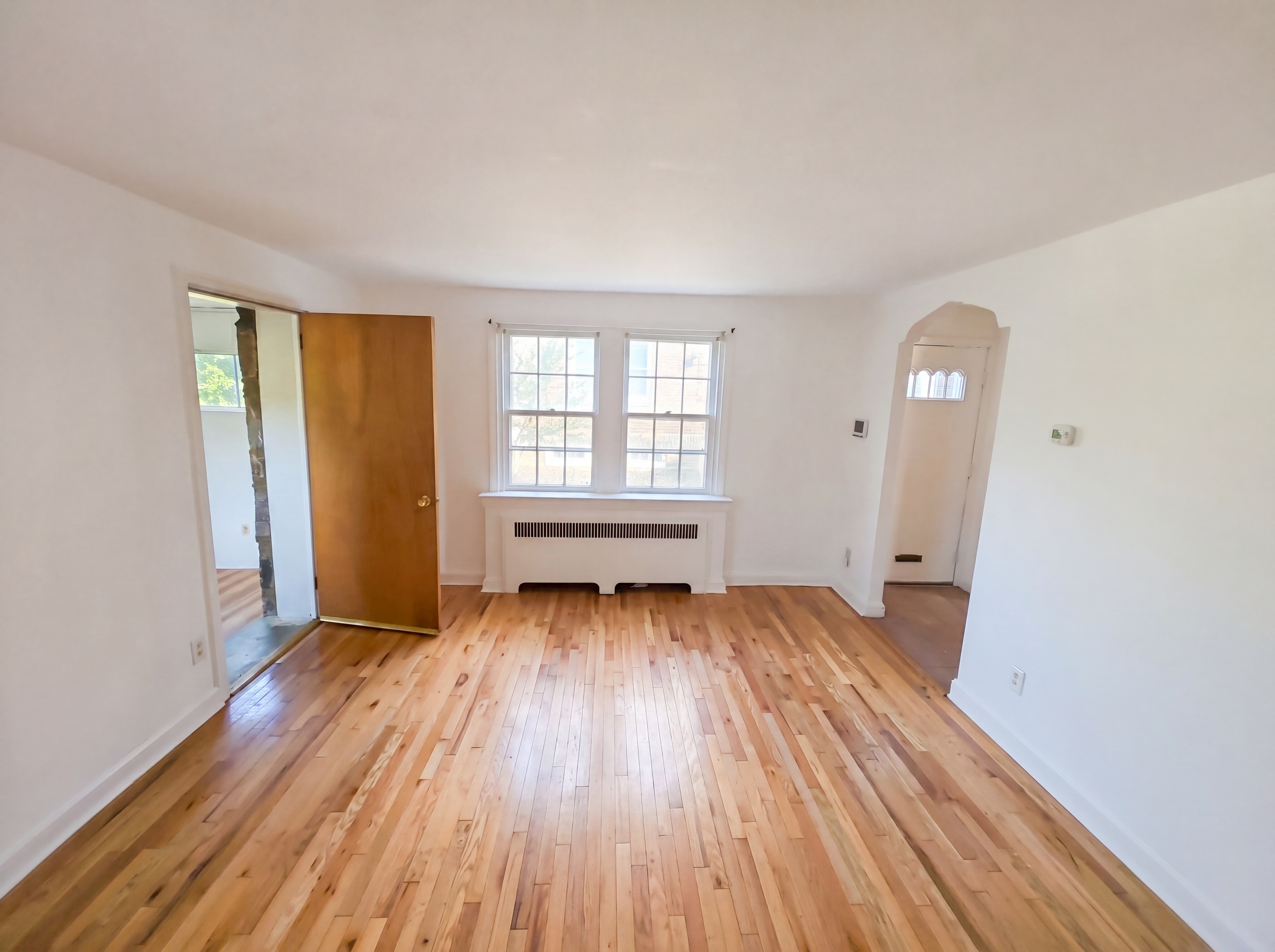 Photo 6 of 45 of 727 Cypress St, Lansdowne, PA