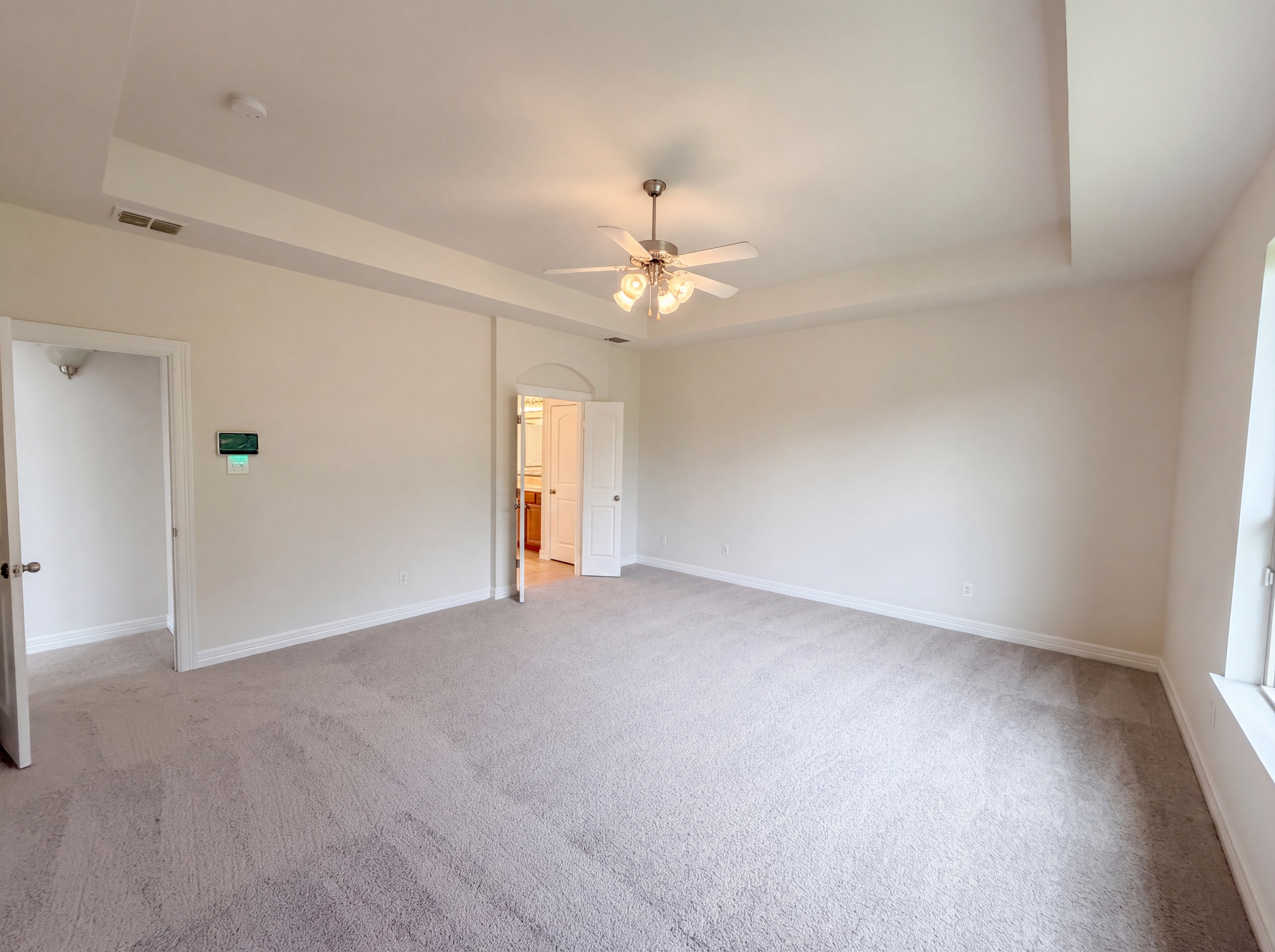 Photo 4 of 32 of 2900 Preston Ln, Wylie, TX