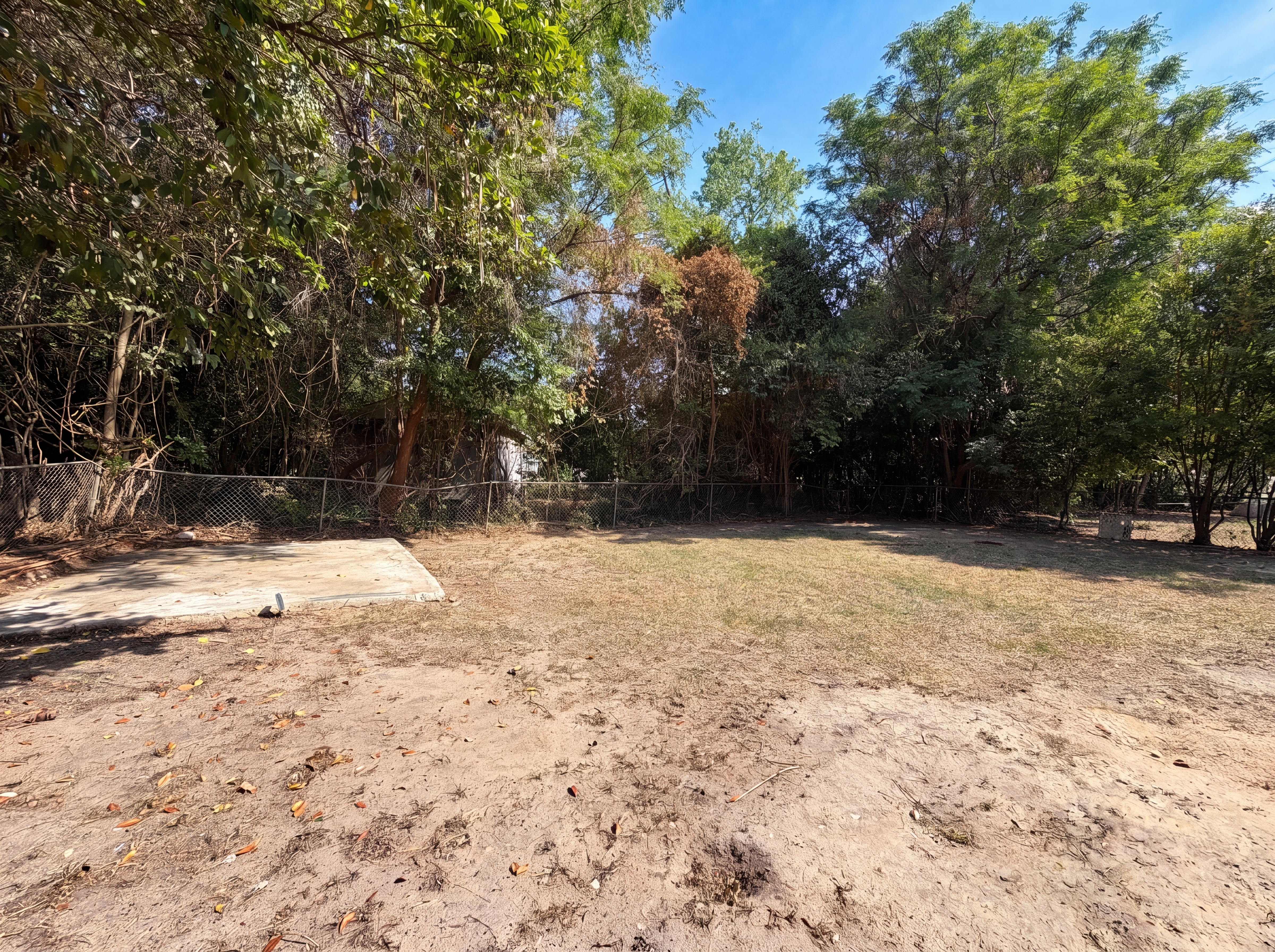 Photo 15 of 17 of 2112 Axson St, Cayce, SC