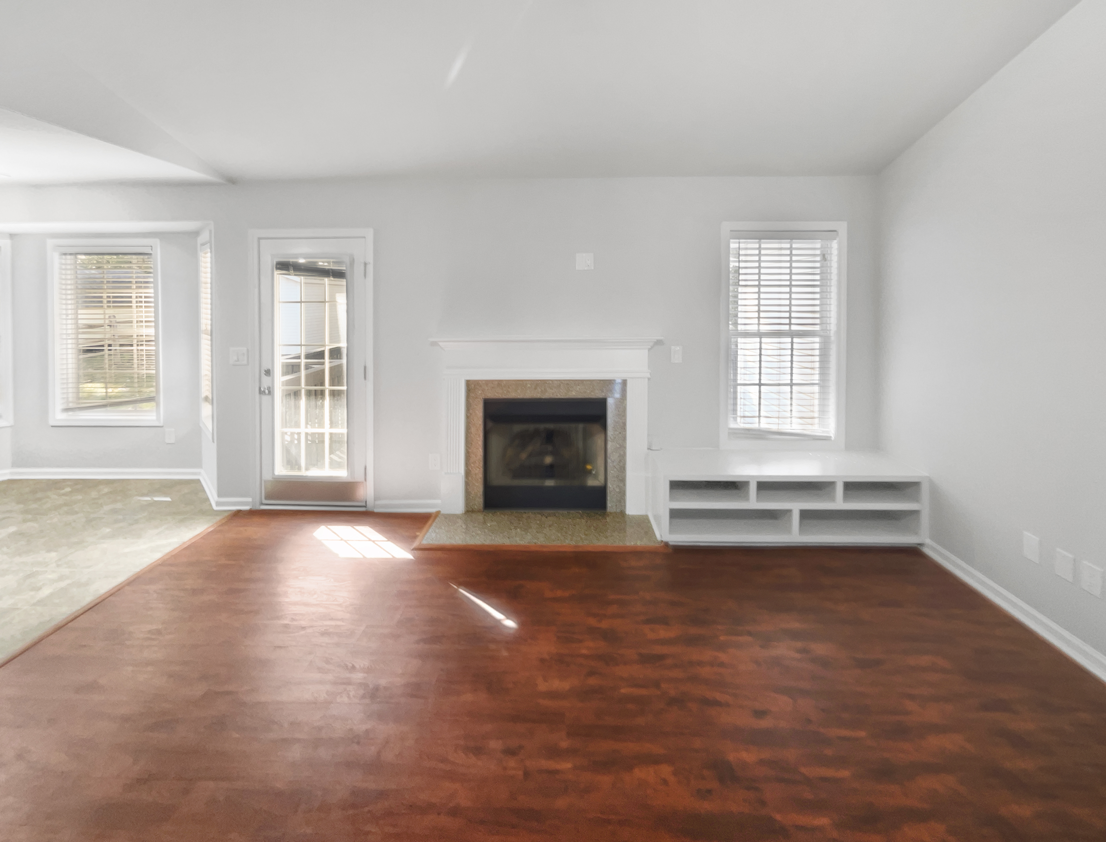Photo 11 of 19 of 912 Carole Summey Dr, Dallas, NC