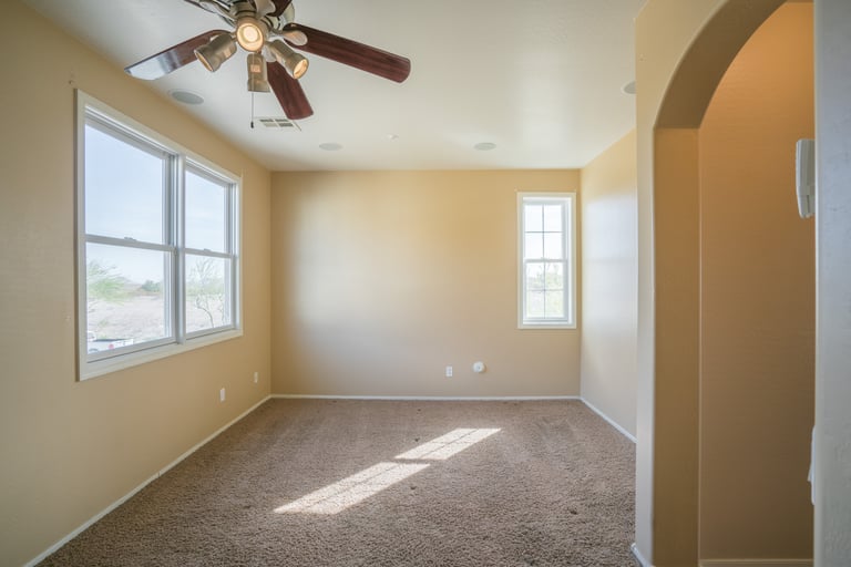 Photo 13 of 33 - 28922 N 124th Gln, Peoria, AZ 85383