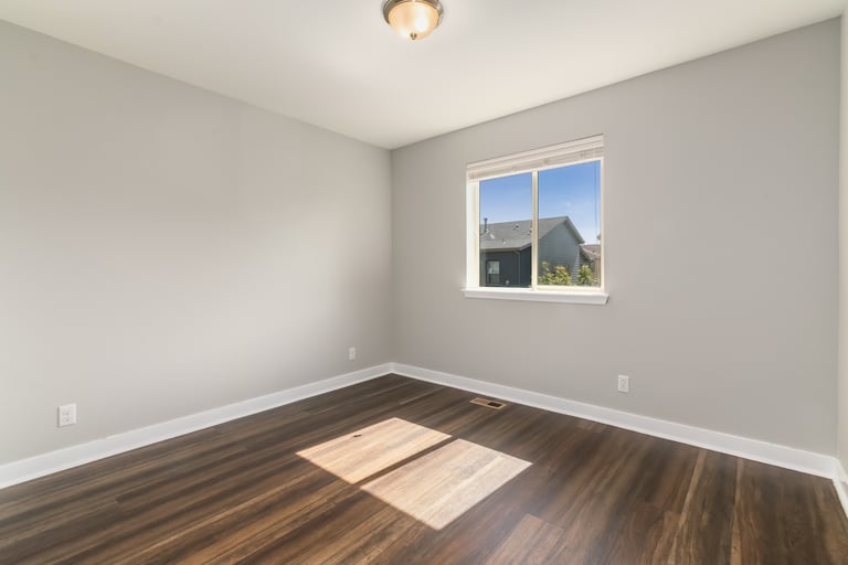 Photo 13 of 19 - 8493 Redpoint Way, Broomfield, CO 80021