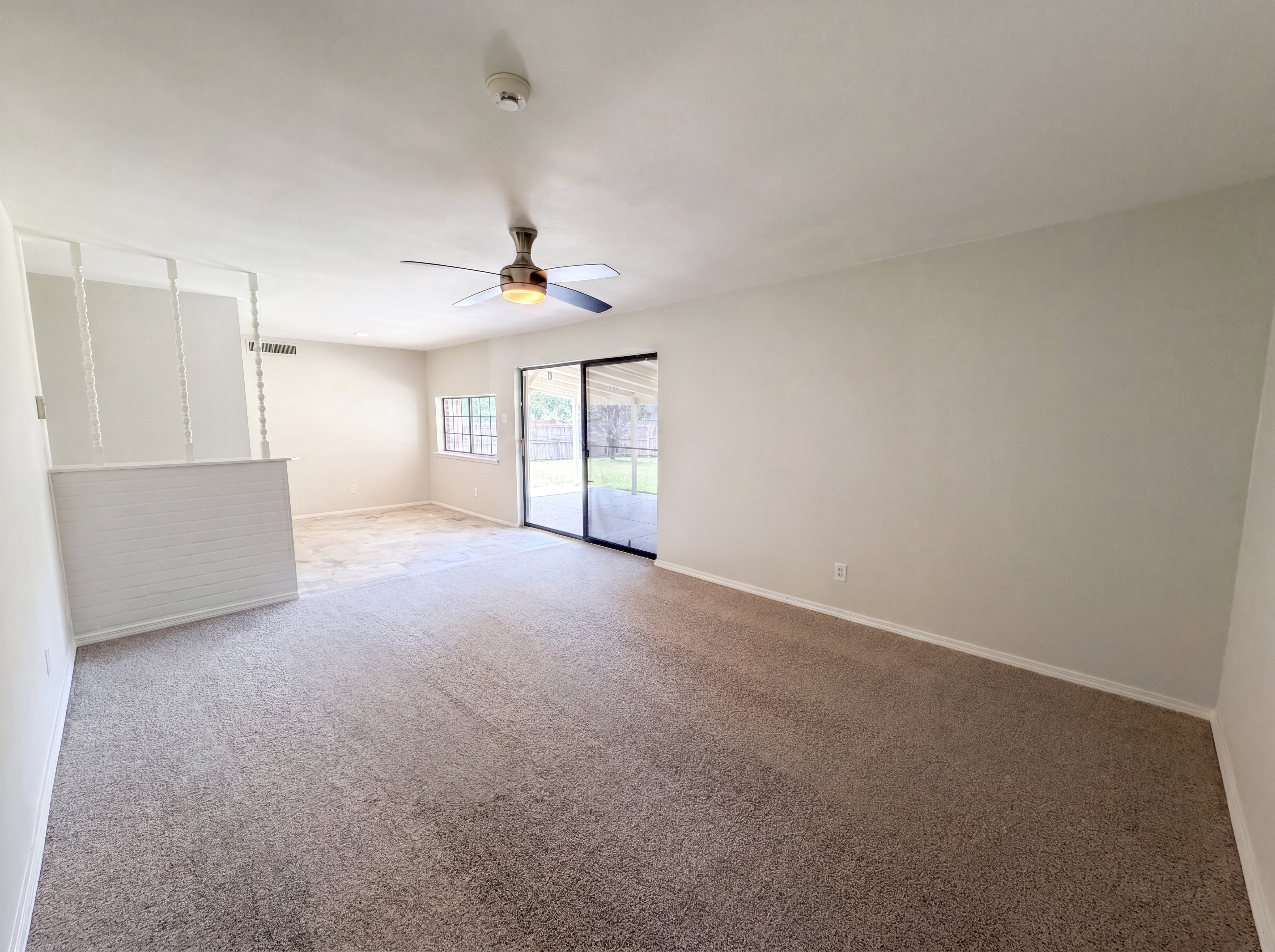 Photo 8 of 29 of 1102 Hillwood Dr, Lewisville, TX