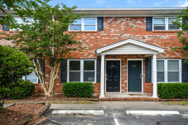 Property photo 1 of 1810 Mepkin Rd Apt A6