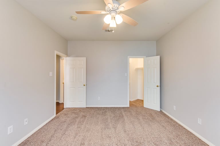 Photo 30 of 33 - 1710 Barton Springs Ct, Allen, TX 75002