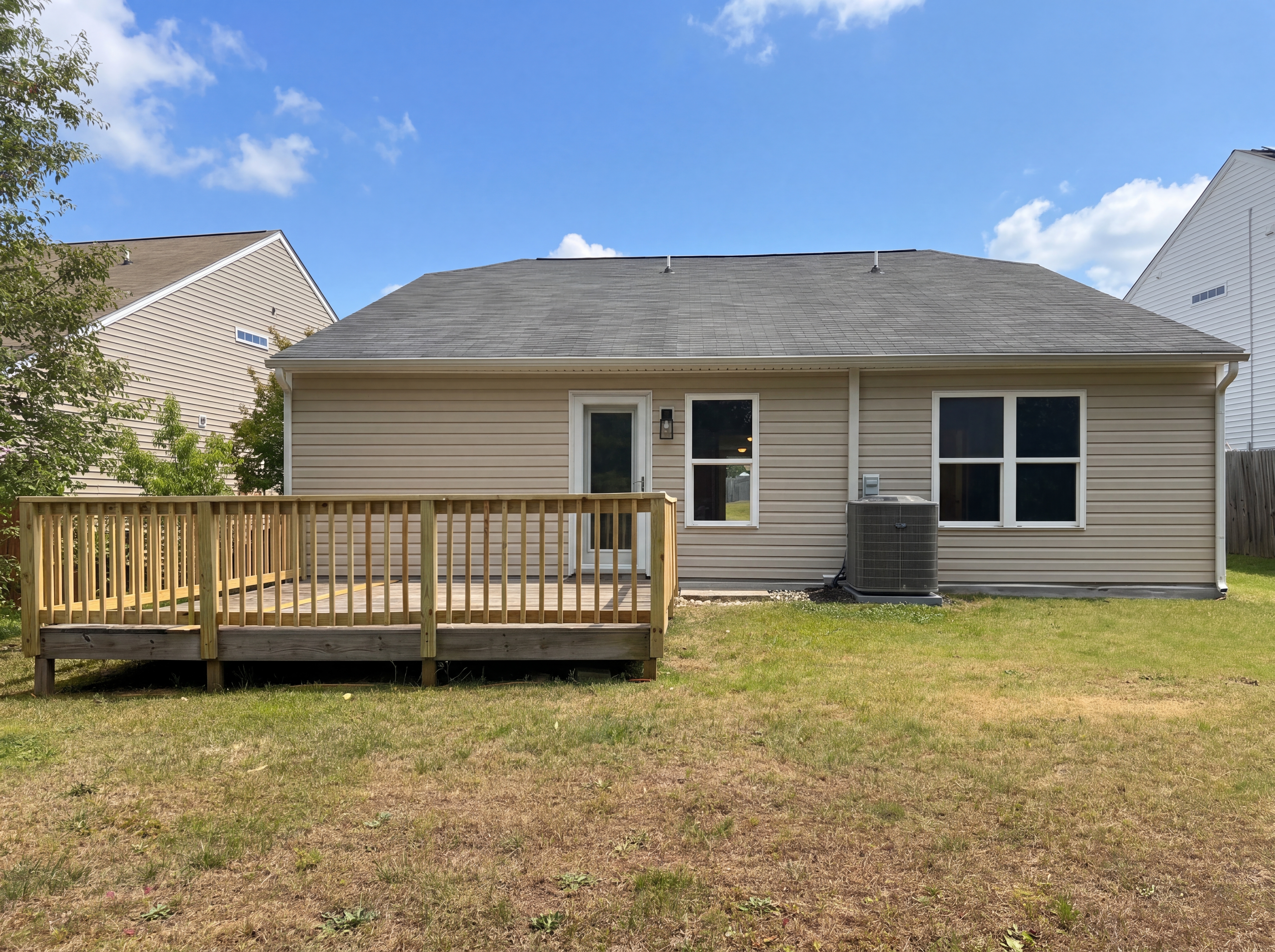 Photo 5 of 16 of 4016 Lady Slipper Ln, Durham, NC
