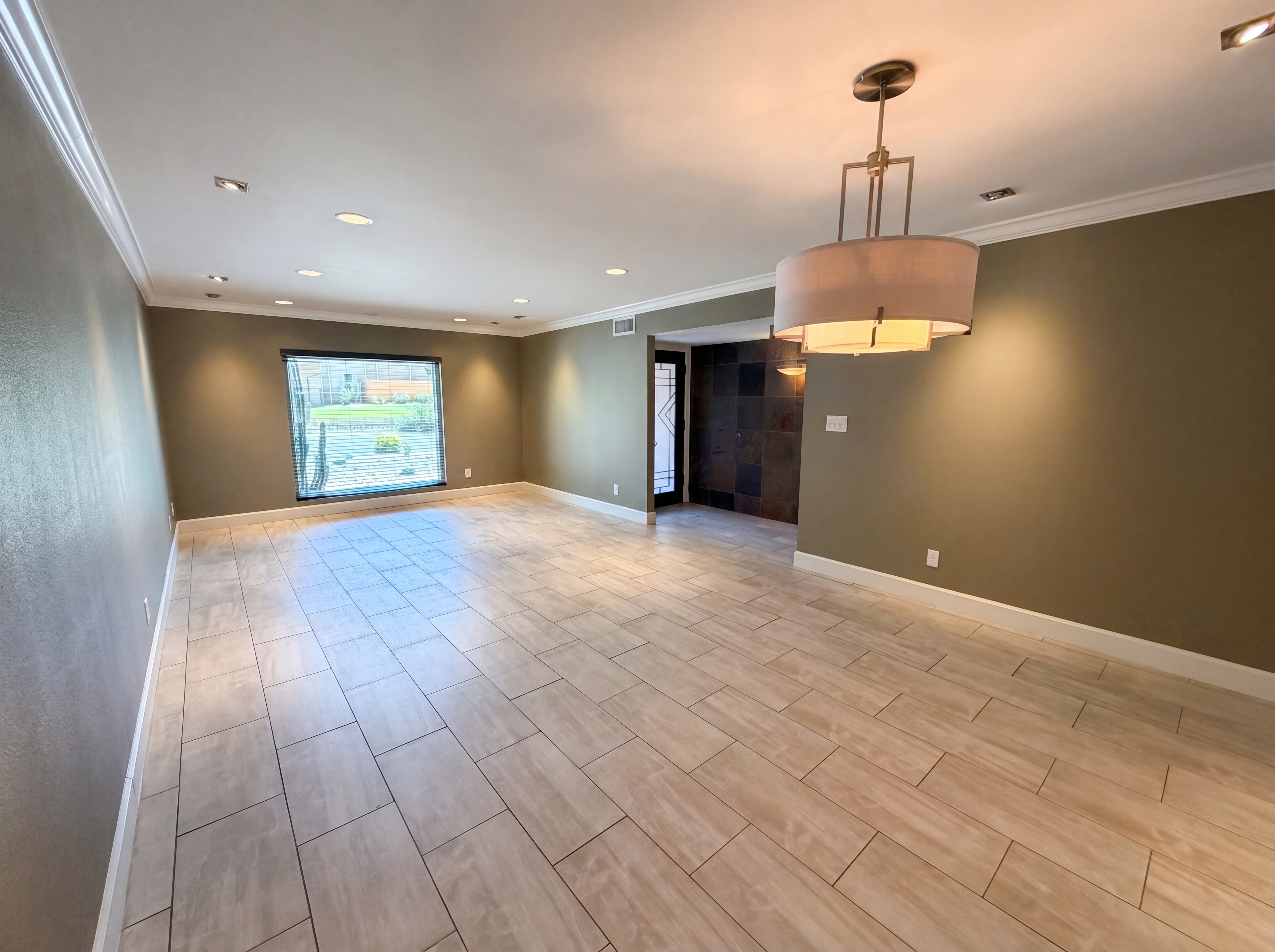 Photo 7 of 34 of 2244 E Nicolet Ave, Phoenix, AZ