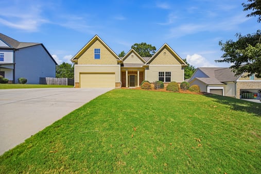 Photo 1 of 25 of 6372 Spring Cove Dr, Flowery Branch, GA