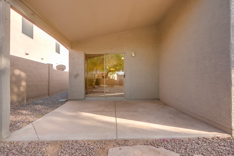 Photo 25 of 29 - 8130 W Whyman Ave, Phoenix, AZ 85043