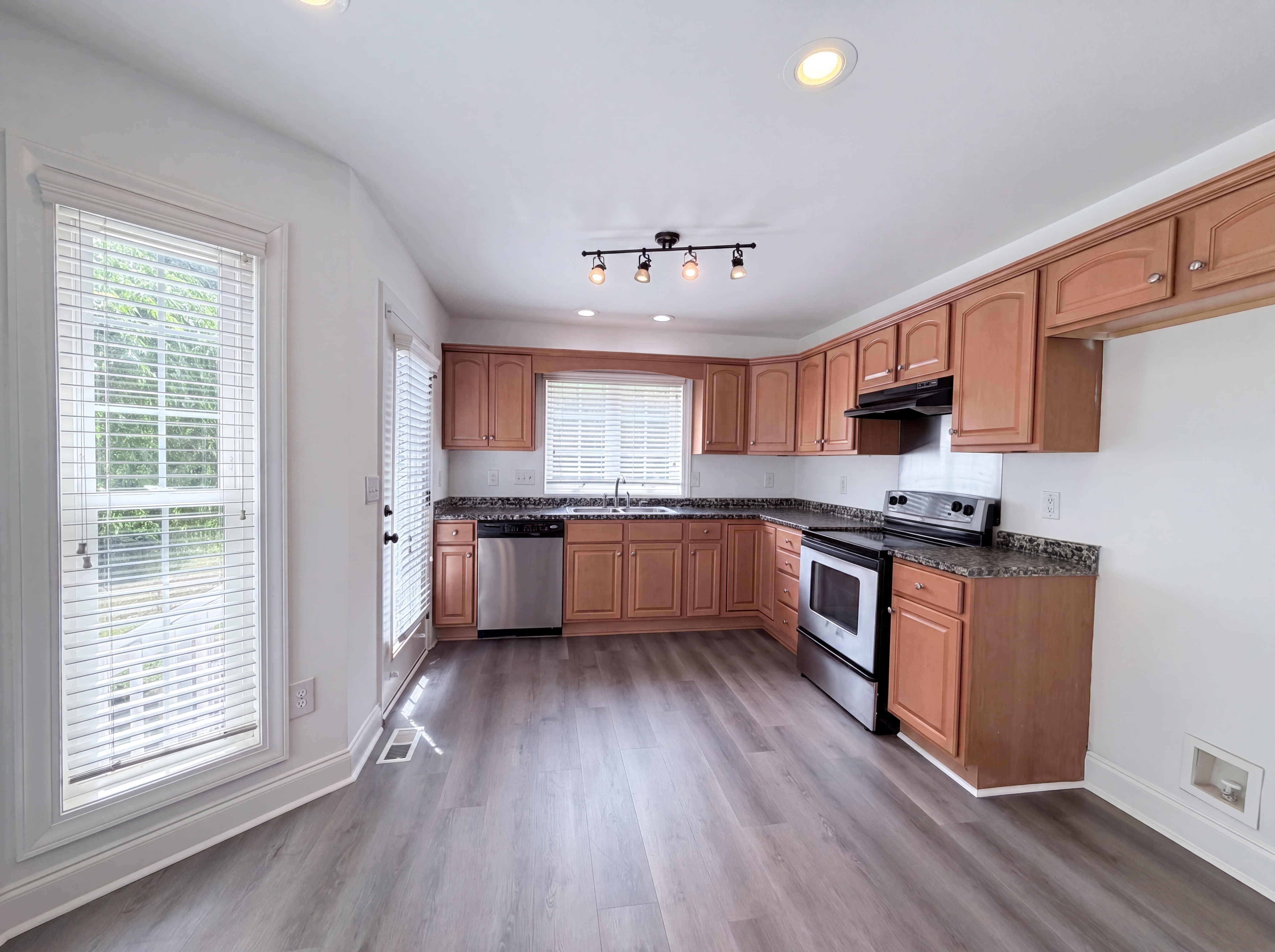 Photo 2 of 18 of 106 Woodfield Ln, Cherryville, NC