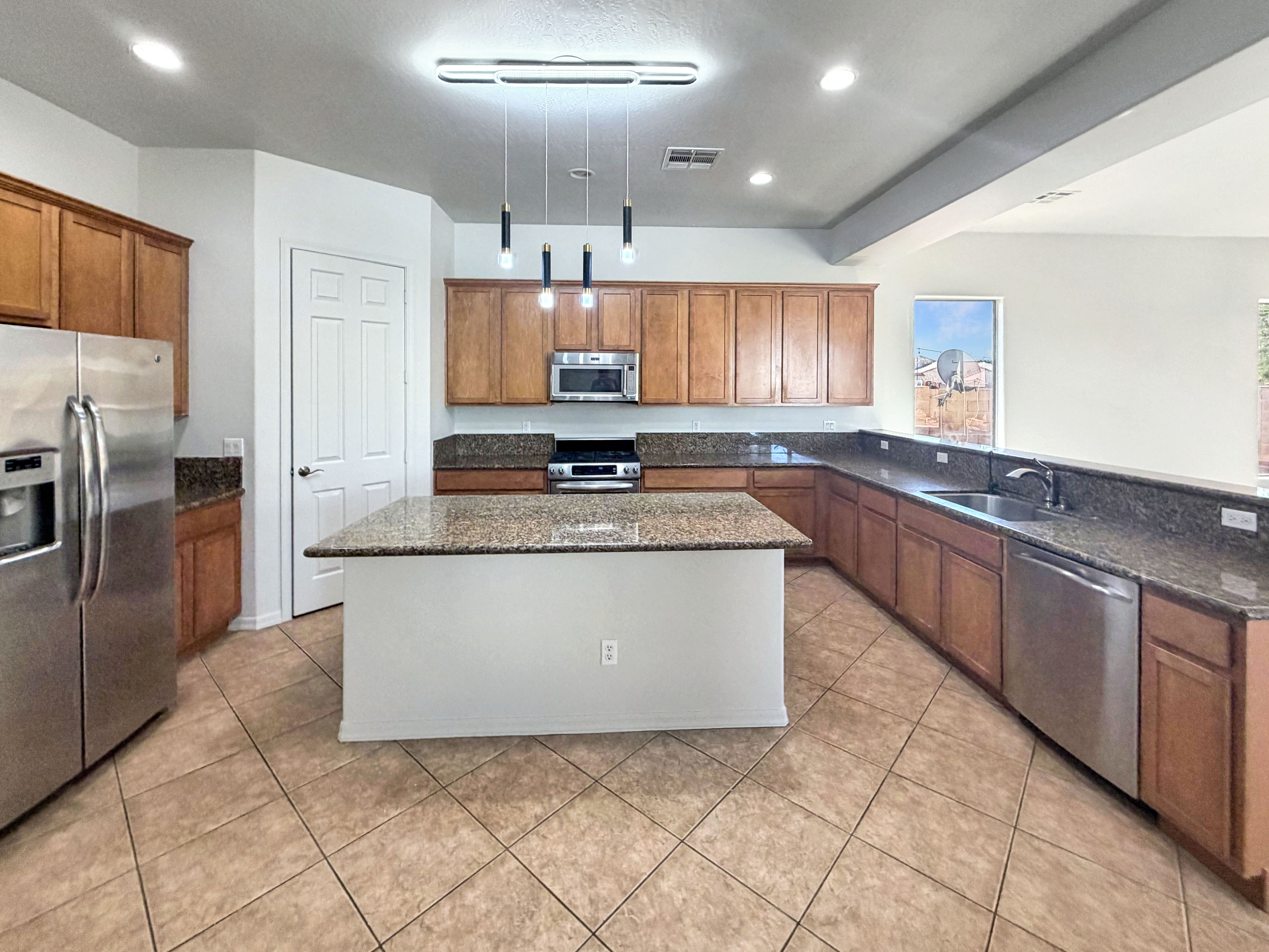 Photo 3 of 64 of 8027 W San Miguel Ave, Glendale, AZ