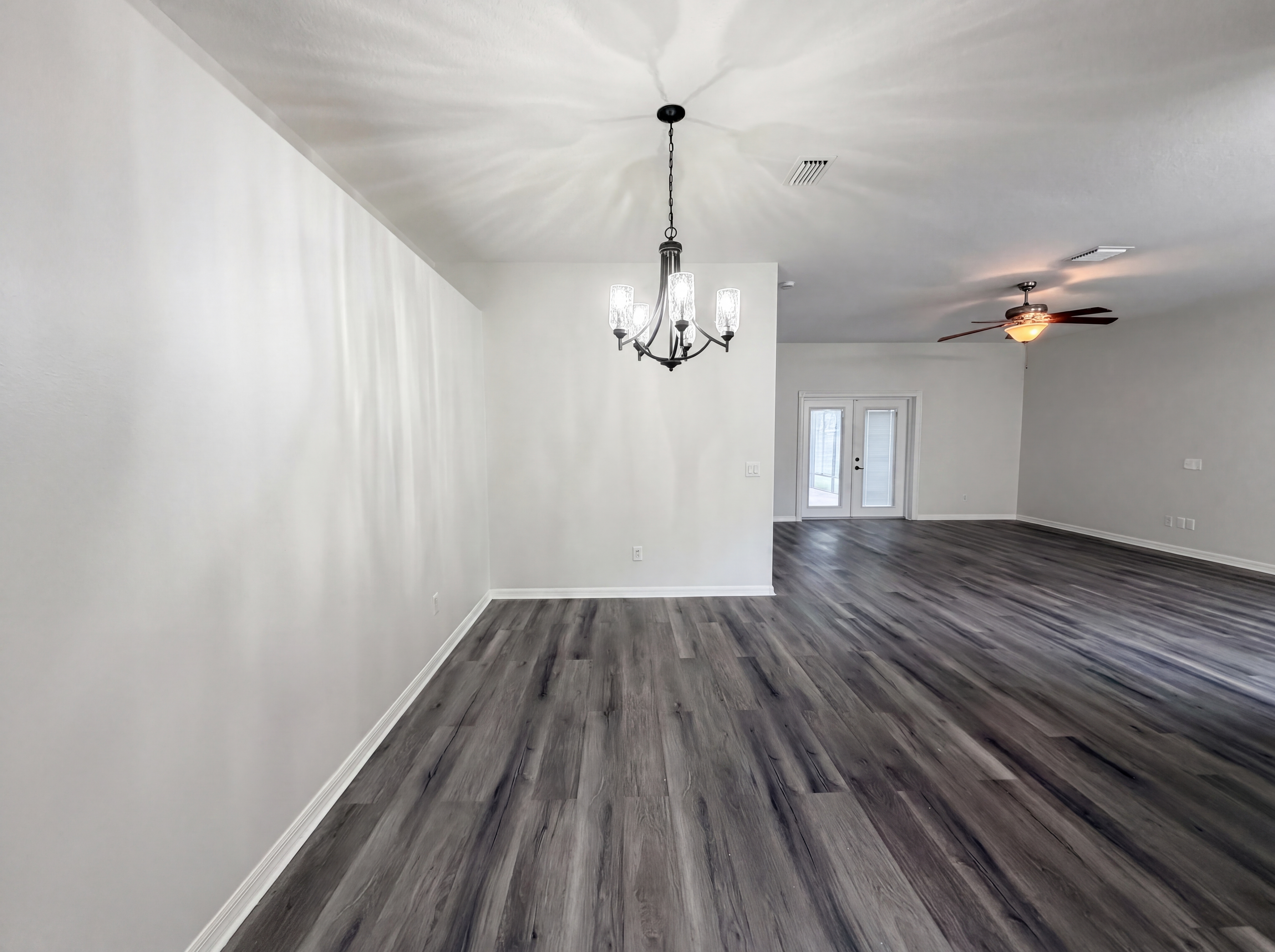 Photo 9 of 20 of 3408 Grove Blossom Ln, Plant City, FL