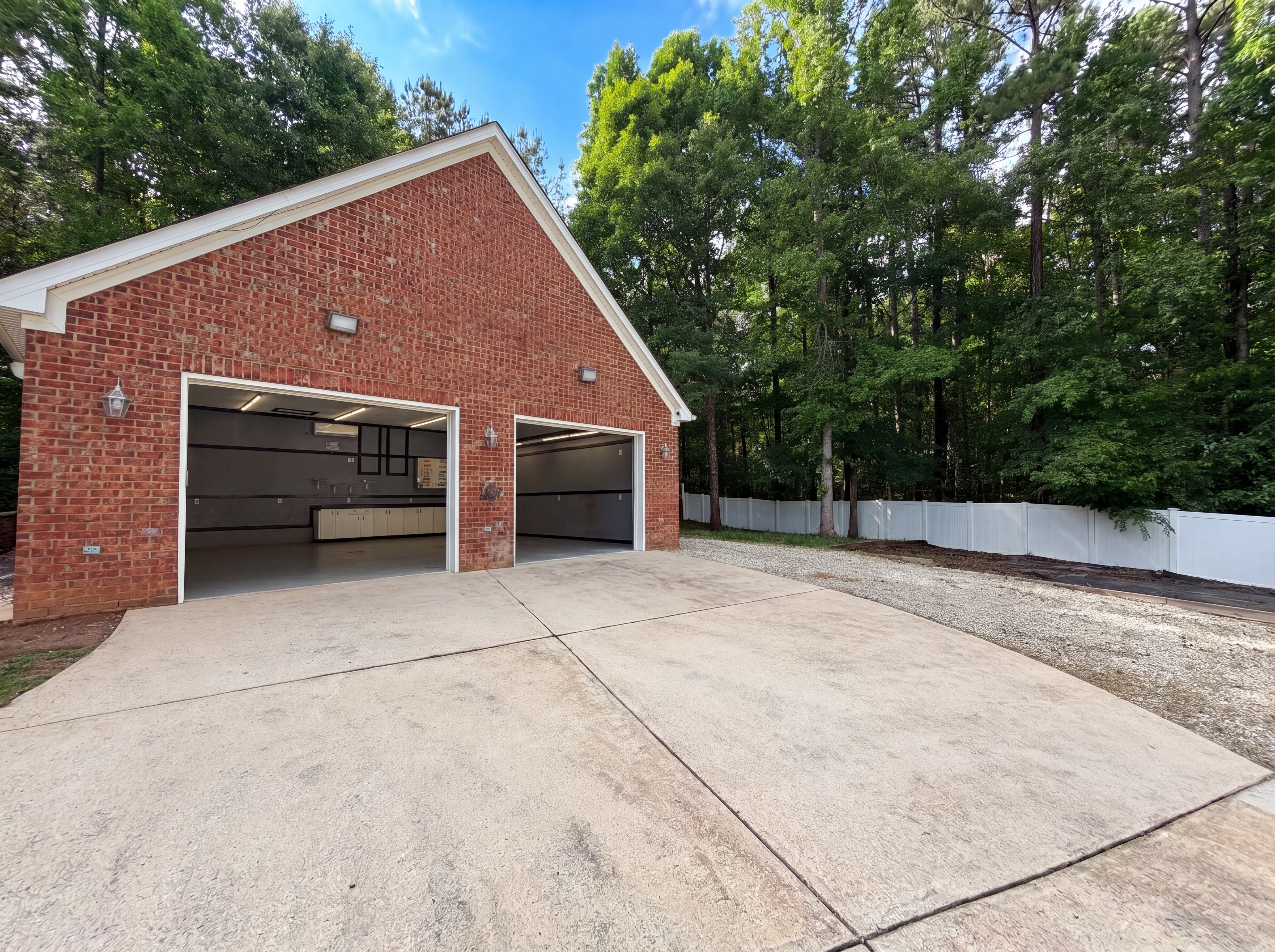Photo 46 of 64 of 207 Cagle Ct, McDonough, GA