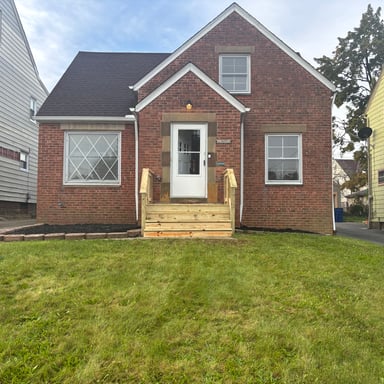 Property photo 1 of 16316 Walden Ave