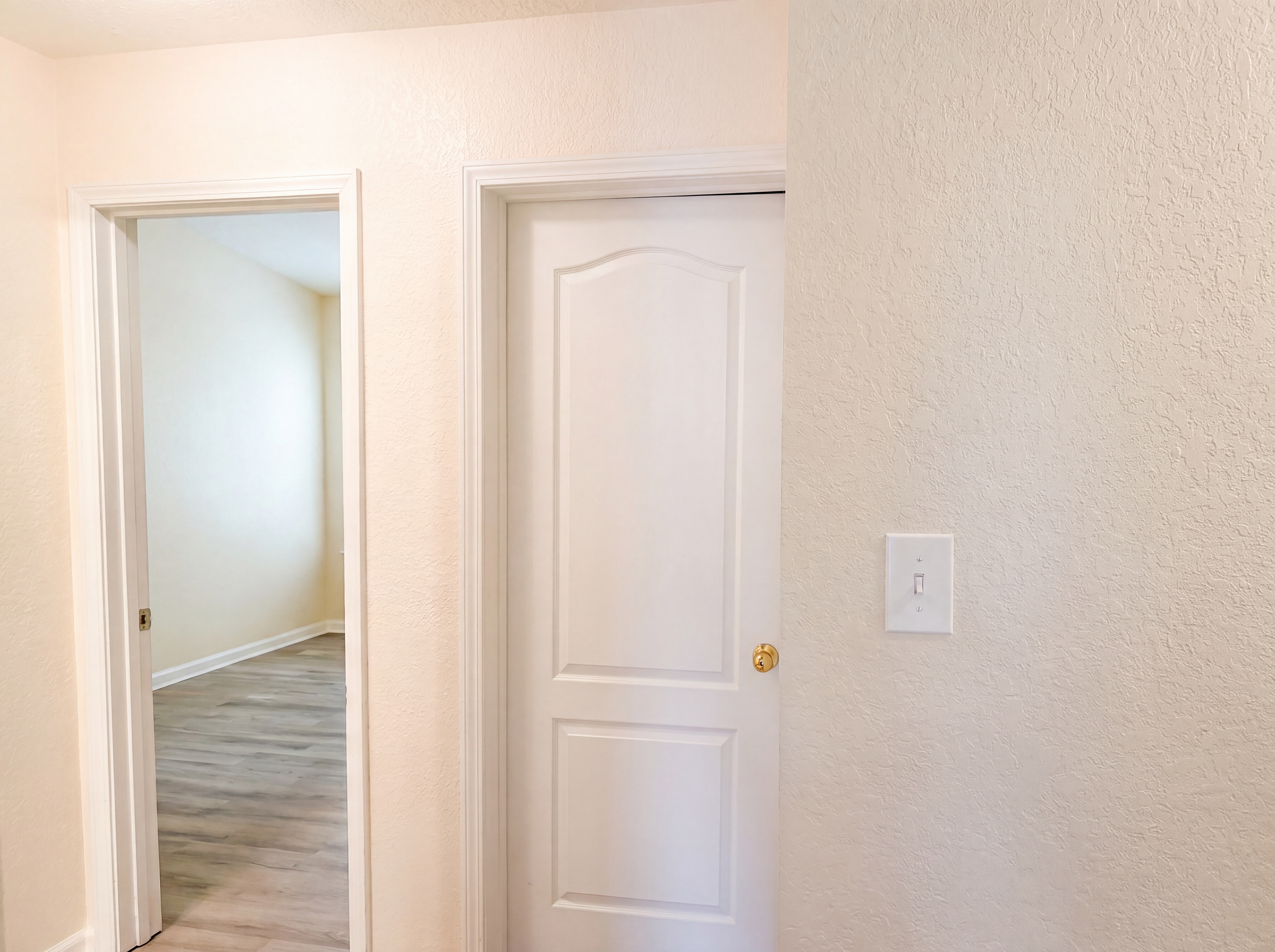 Photo 15 of 18 of 5080 Windsor Forrest Ln, Atlanta, GA