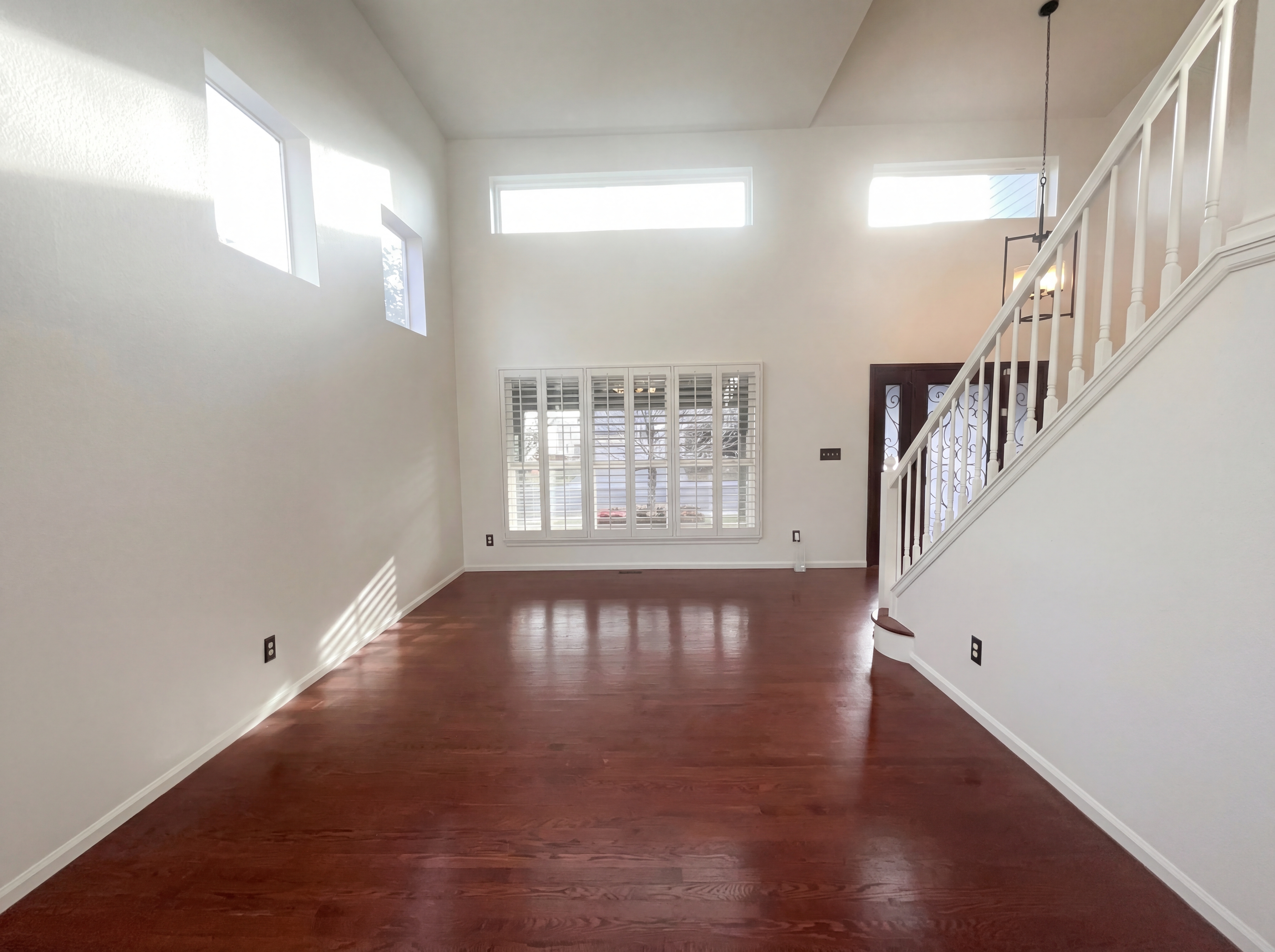 Photo 7 of 21 of 1721 Mountain Maple Ave, Highlands Ranch, CO