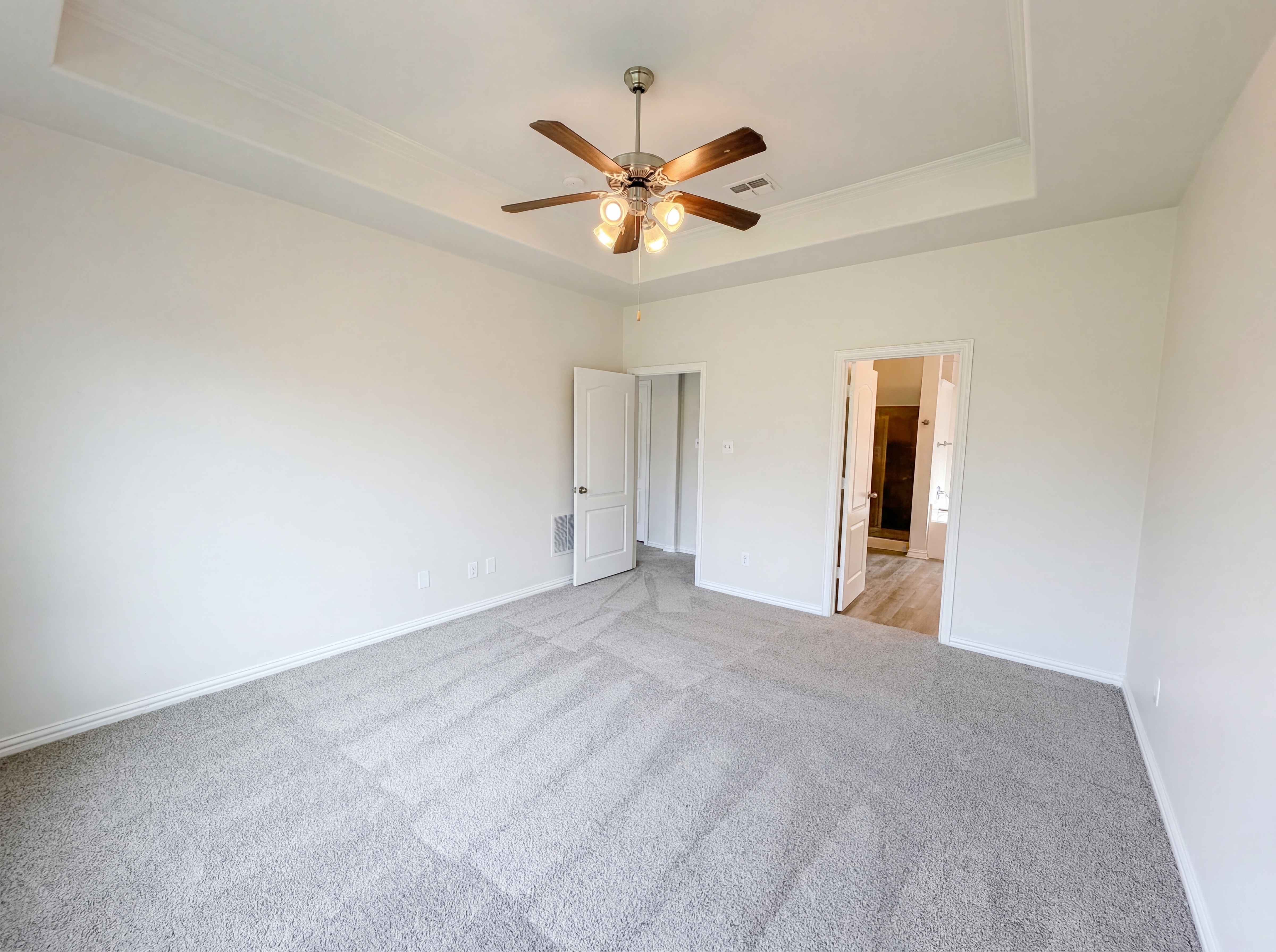 Photo 16 of 27 of 895 Honey Locust Dr, Fate, TX