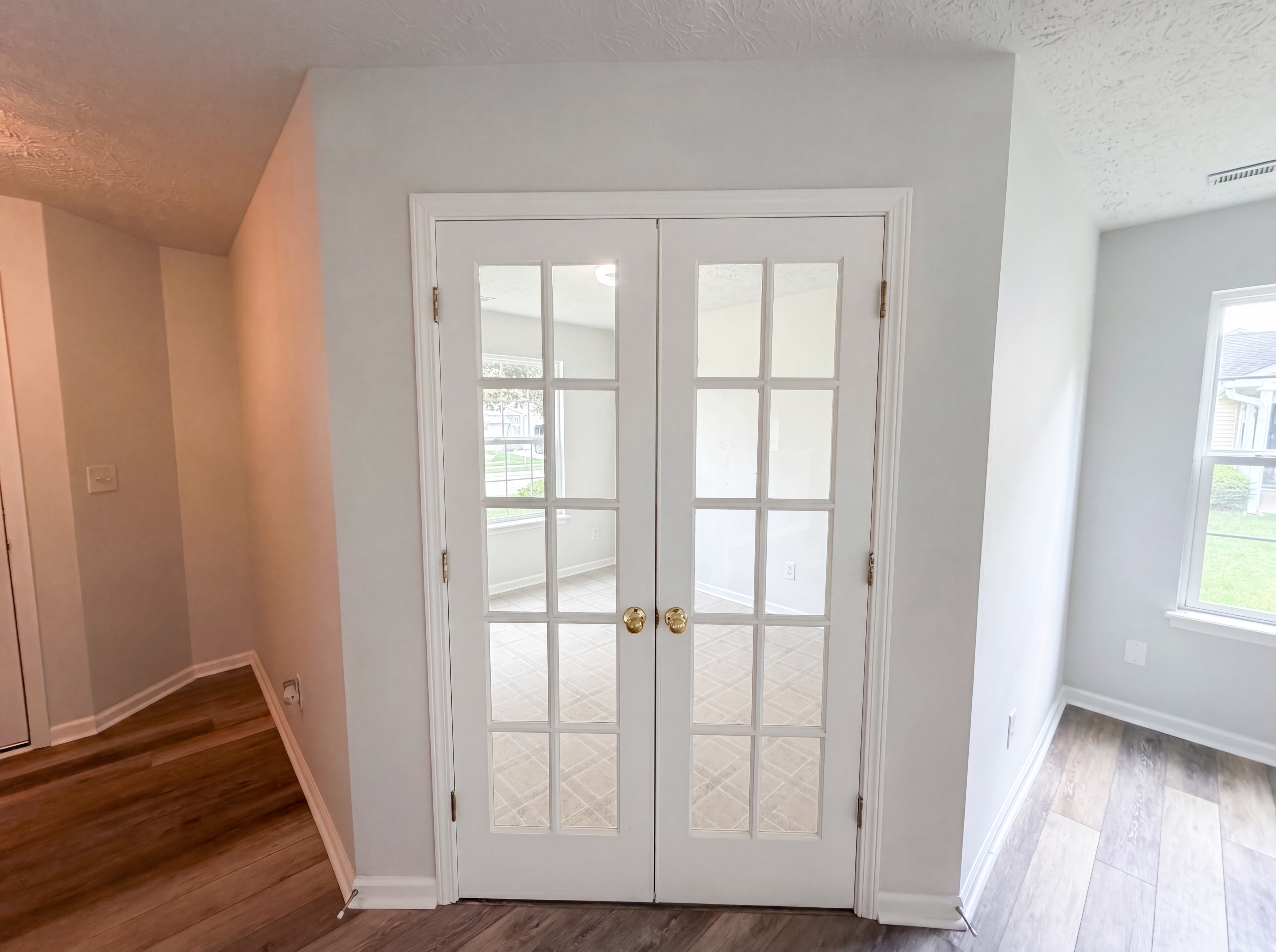 Photo 13 of 22 of 4636 Physics Way, Indianapolis, IN