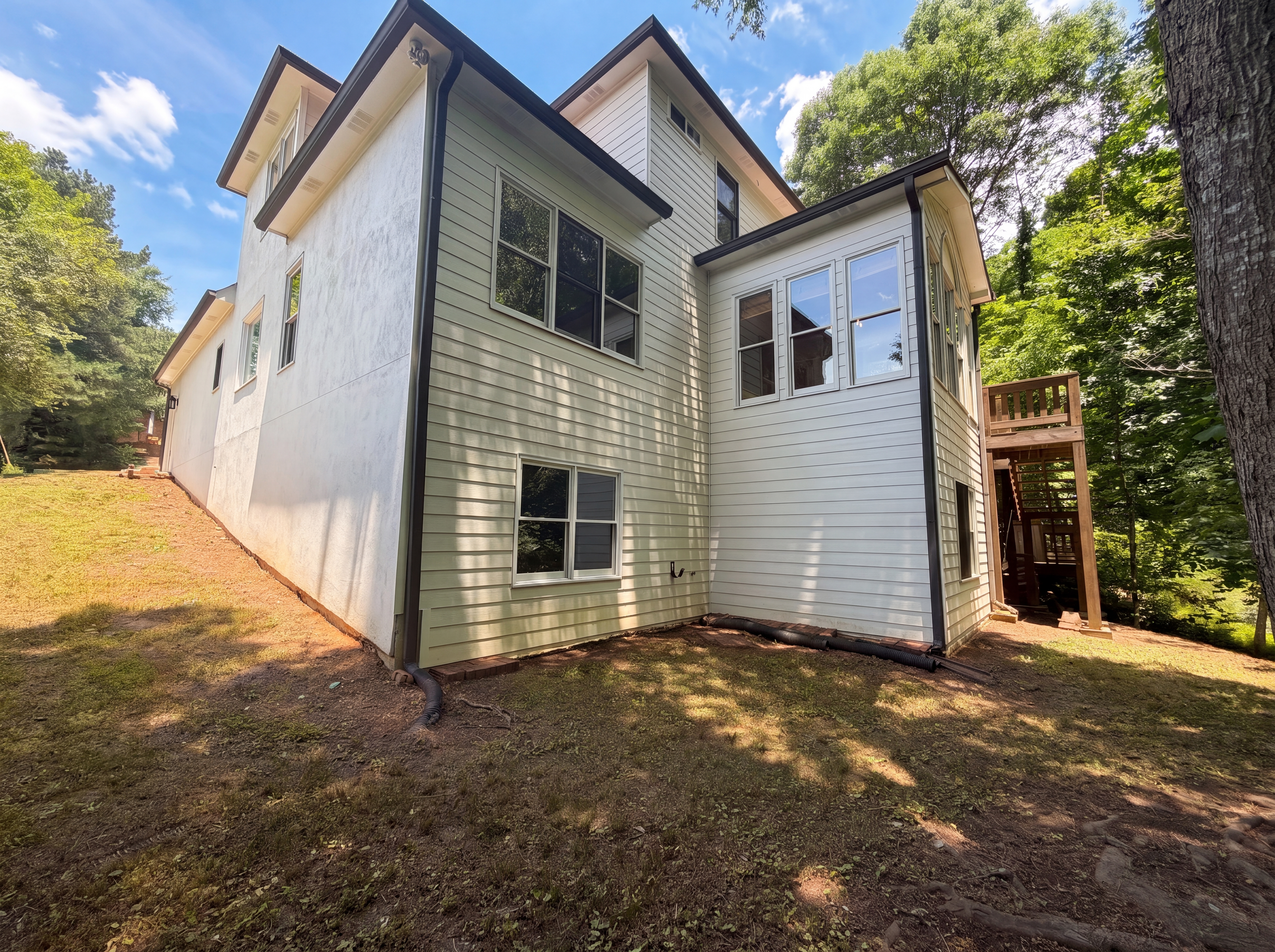 Photo 5 of 34 of 2299 Camden Dr SW, Marietta, GA