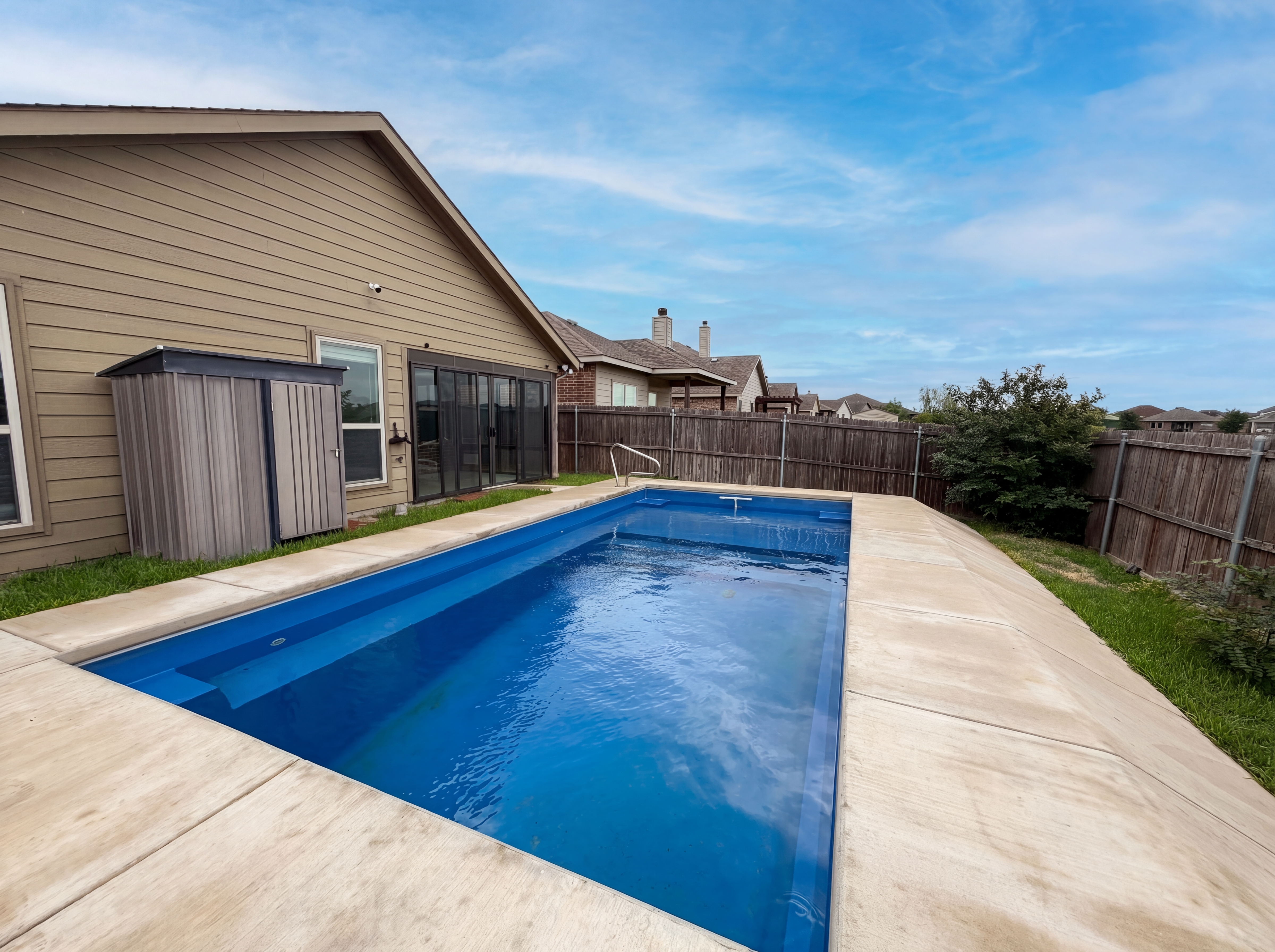 Photo 15 of 16 of 1704 River Oak Ln, Royse City, TX