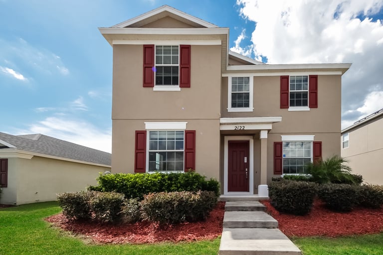 Photo 1 of 24 - 2122 Sunbow Ave, Apopka, FL 32703