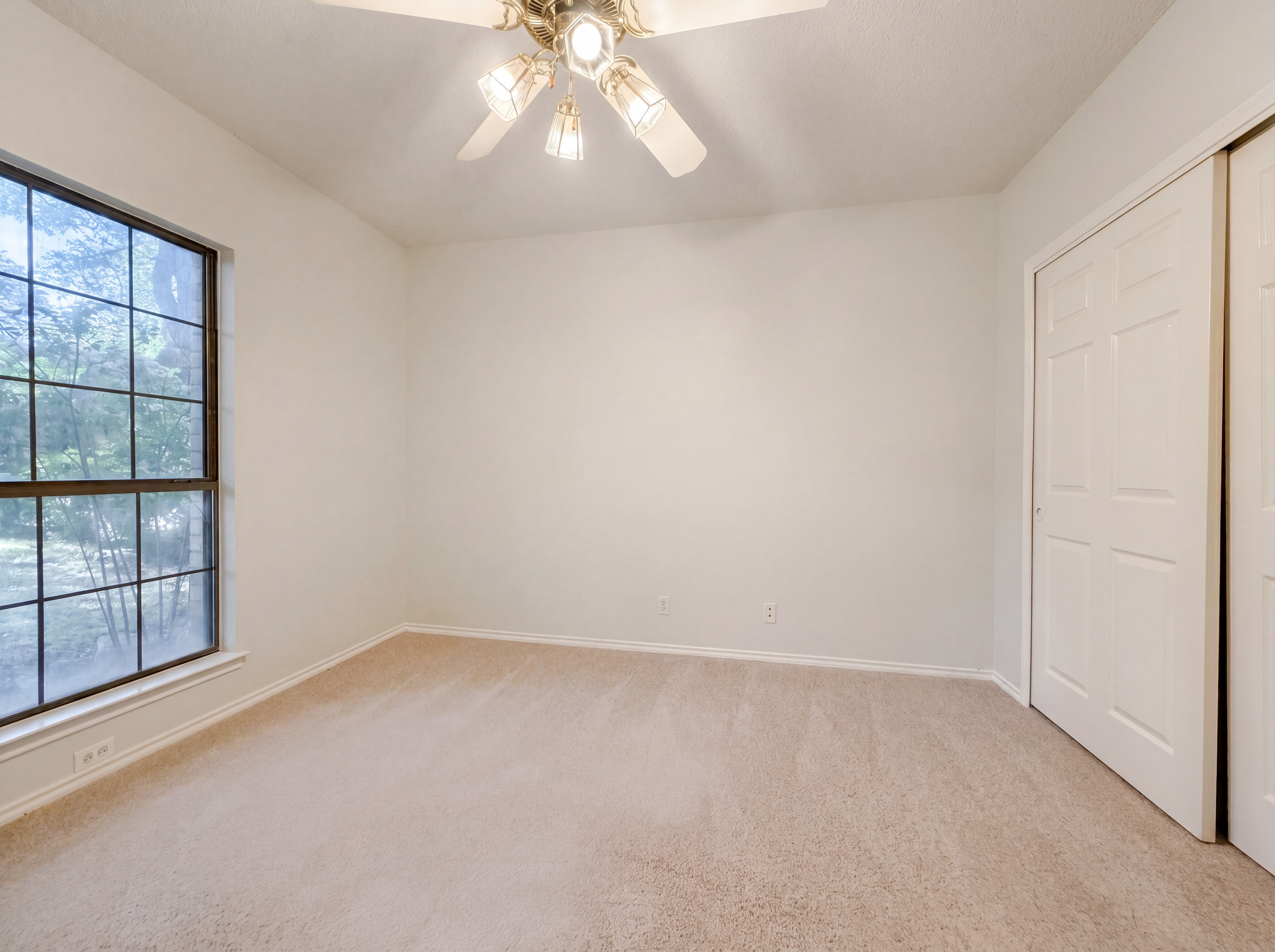 Photo 4 of 16 of 14714 Swale, San Antonio, TX