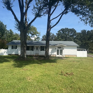 Property photo 1 of 955 Old Sr 57