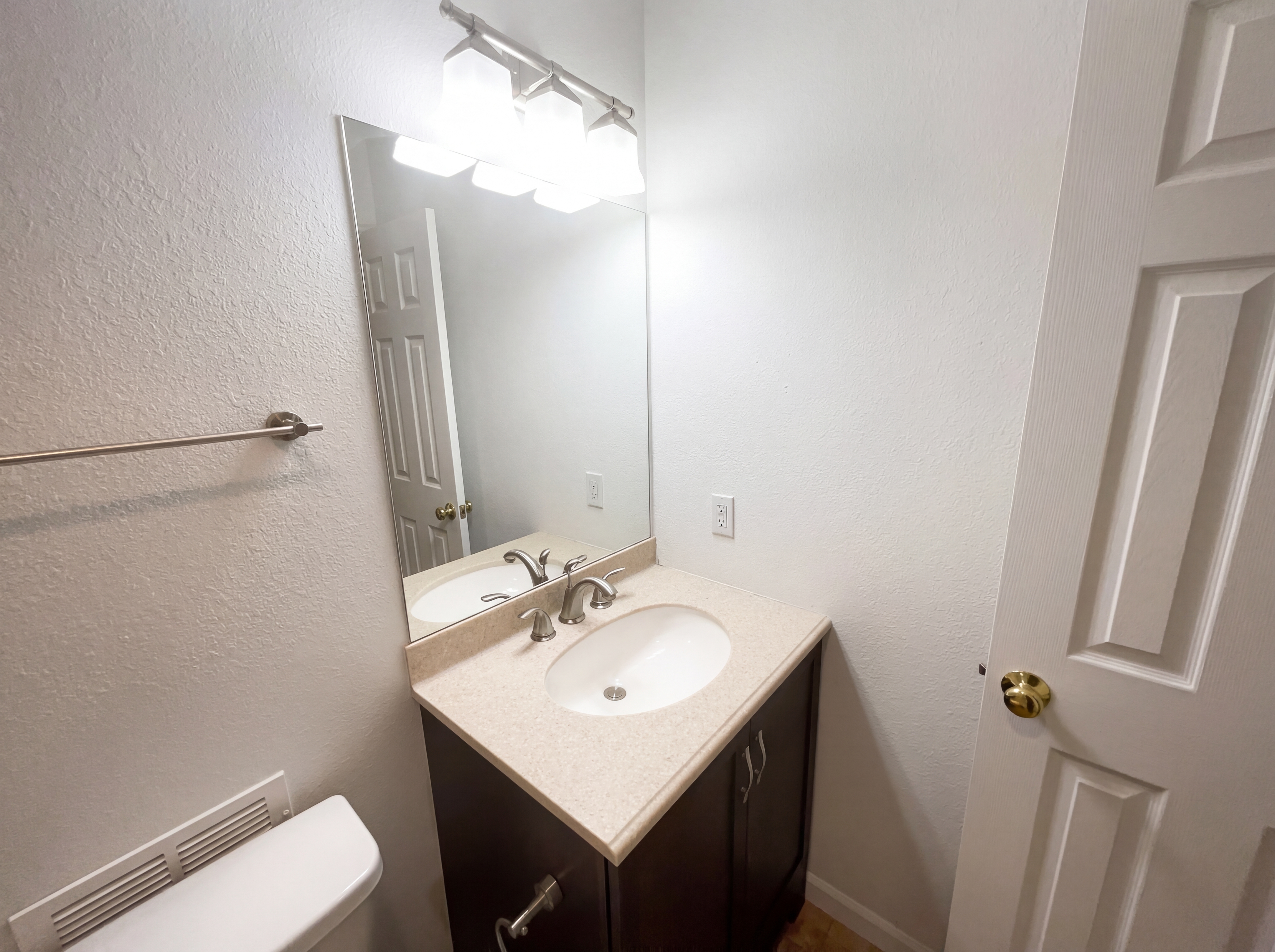Photo 23 of 27 of 9686 Fairwood St, Littleton, CO