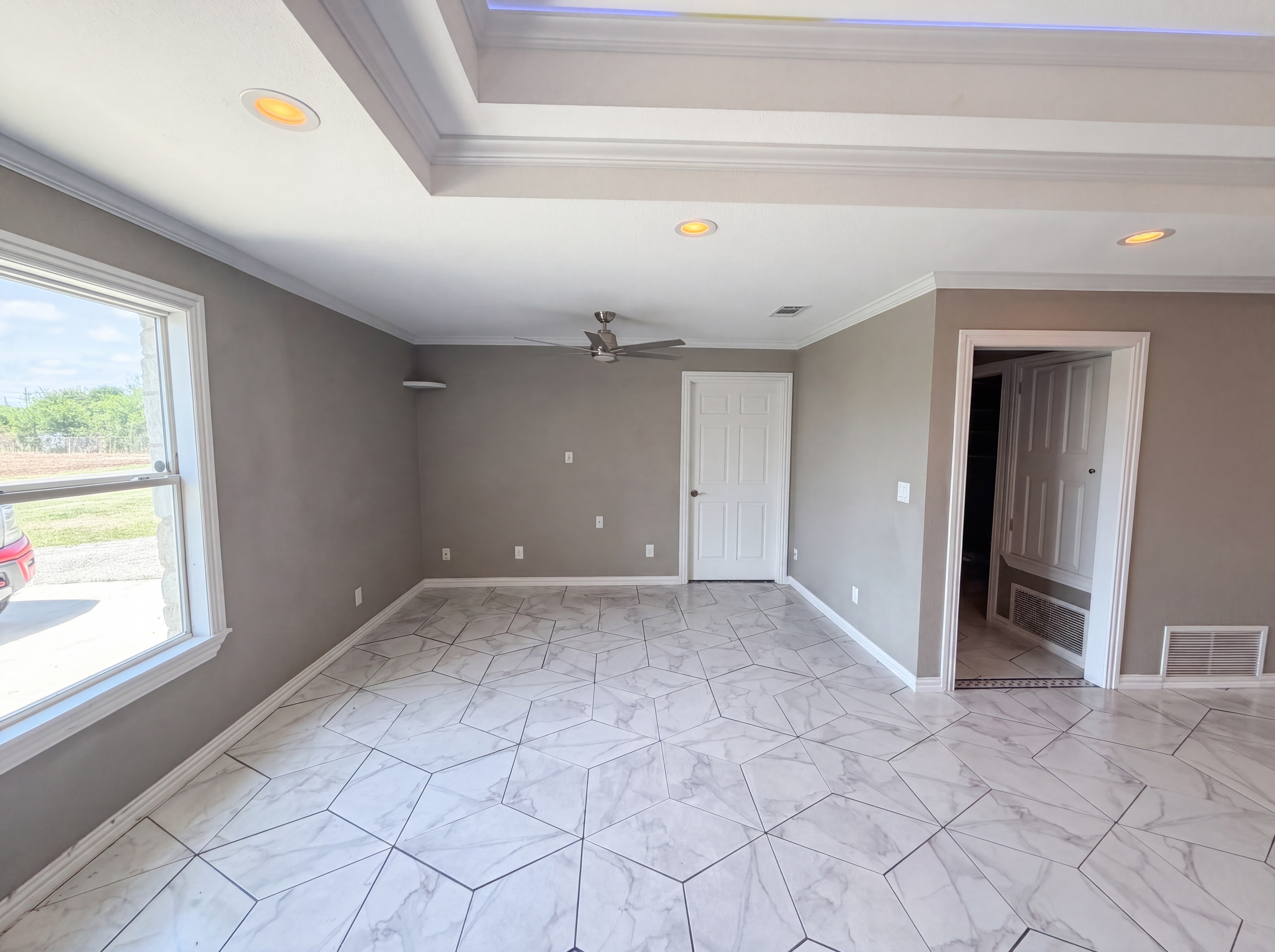Photo 6 of 19 of 8422 Alabama Ave, Temple, TX