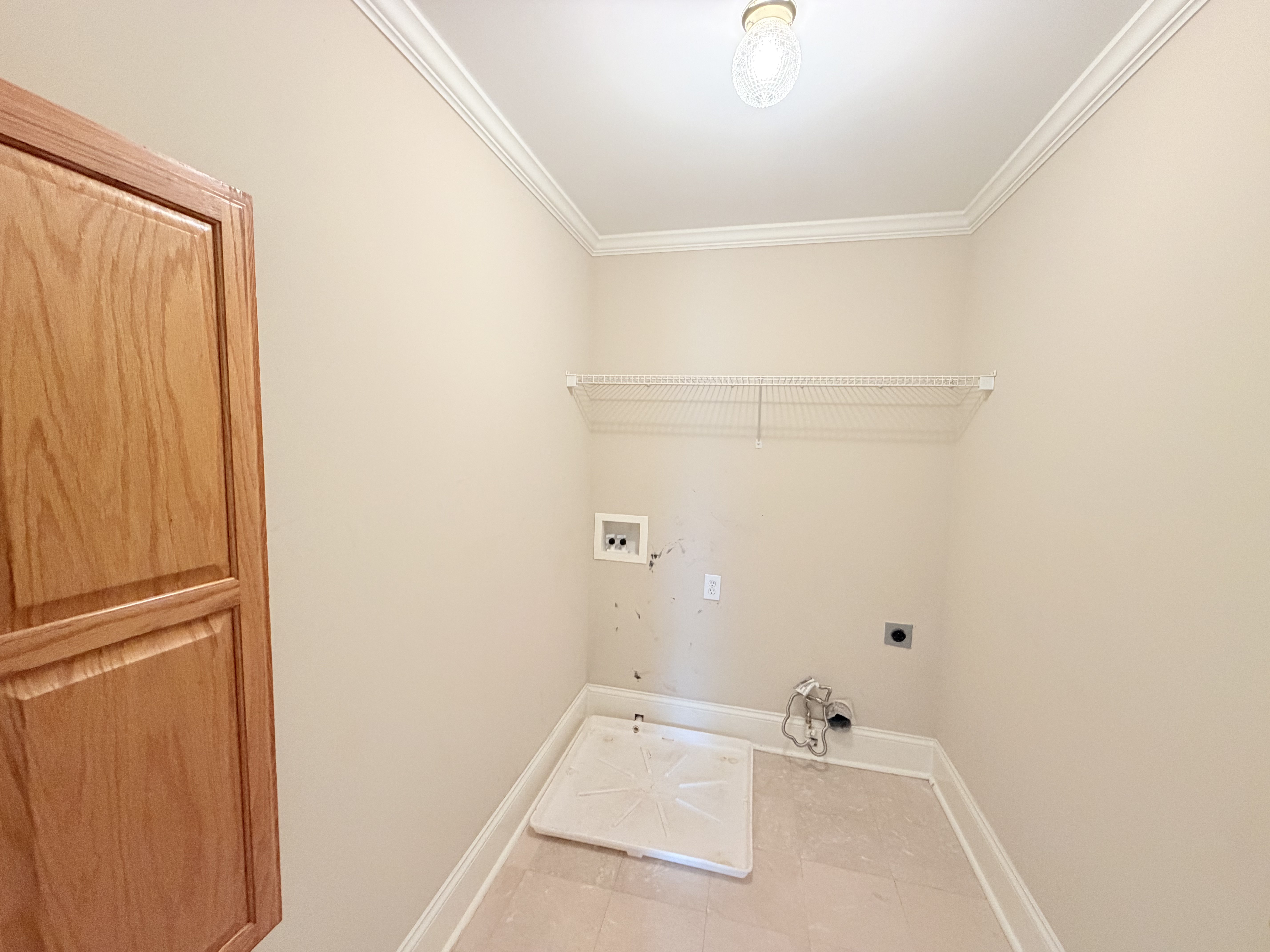 Photo 16 of 21 of 1414 Belfaire Lake Trl, Dacula, GA