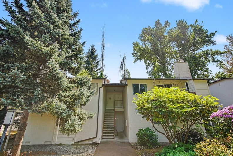Property photo 1 of 14148 74th Pl NE Apt A