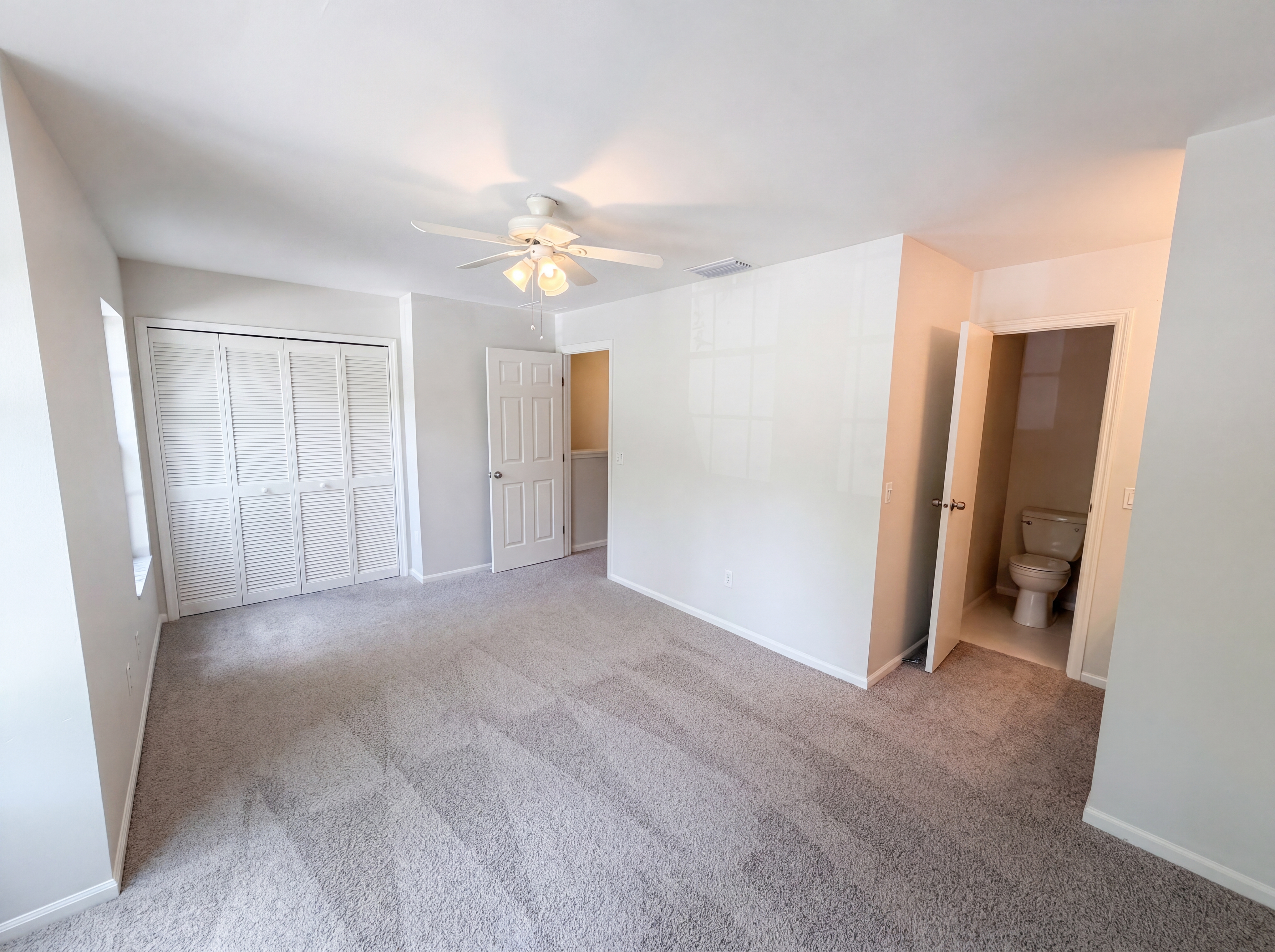 Photo 4 of 26 of 510 Green Spring Cir, Winter Springs, FL
