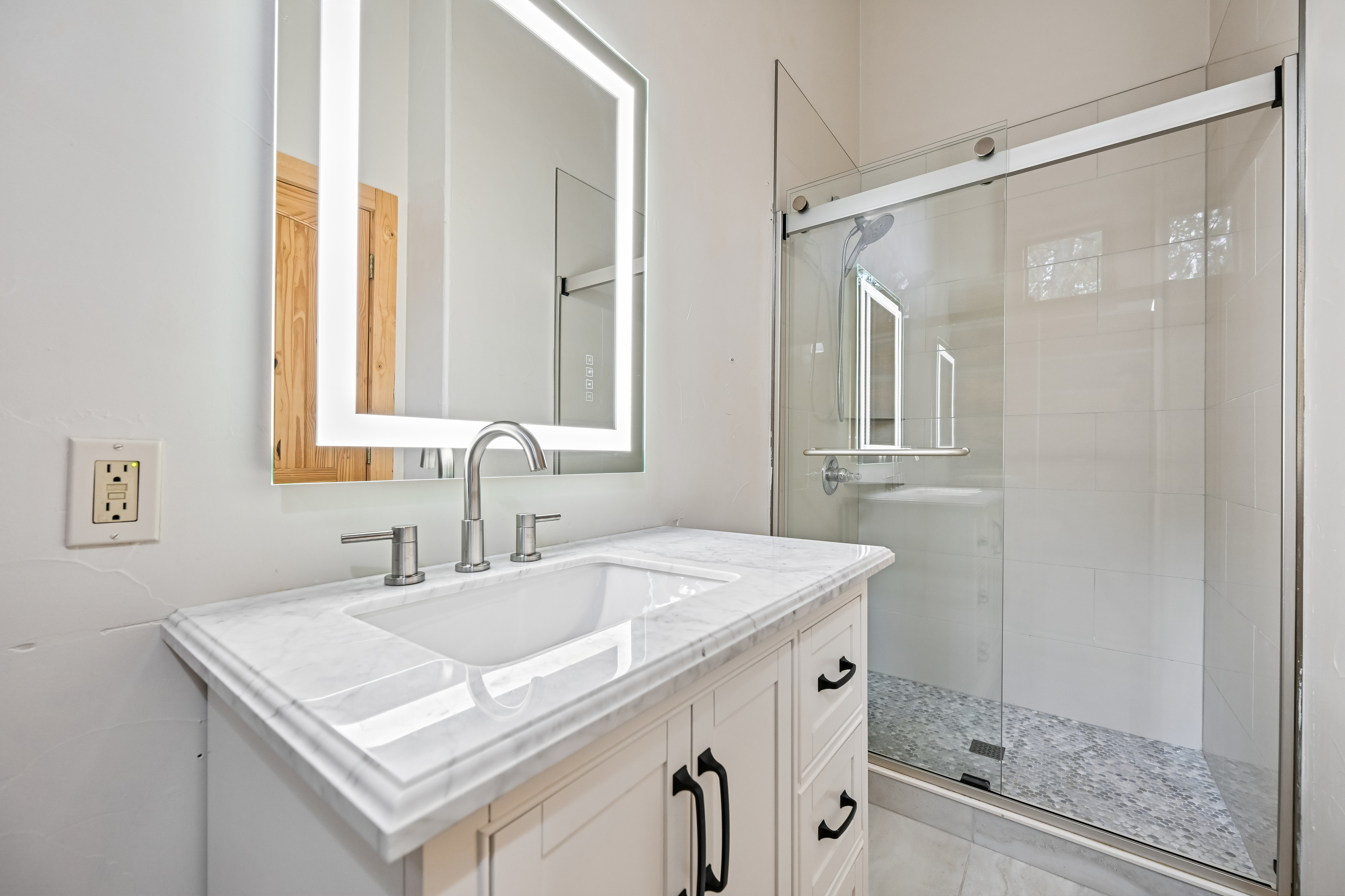 Photo 27 of 63 of 4150 Aztec Rd, Indian Hills, CO