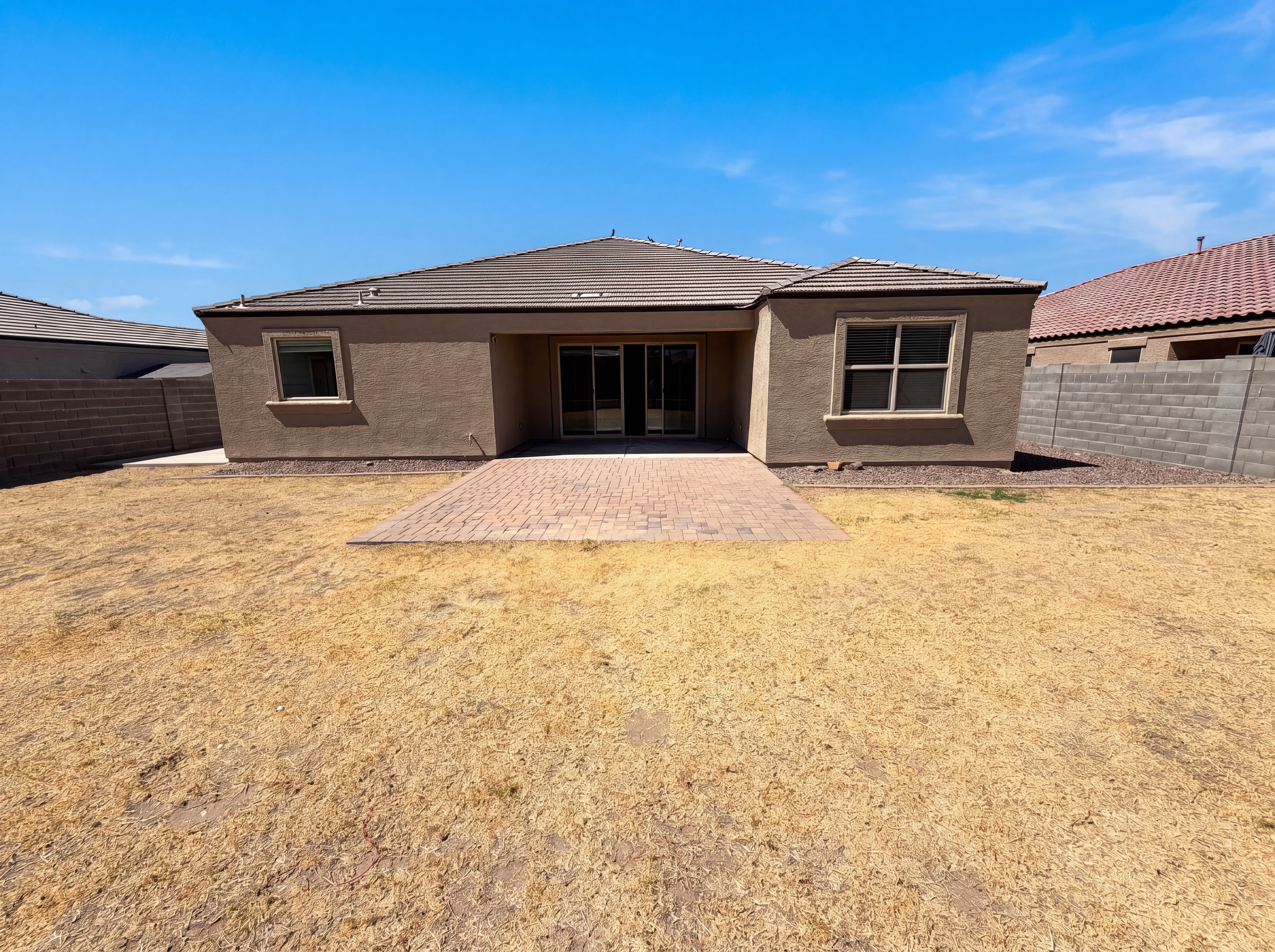 Photo 5 of 38 of 30568 W Clarendon Ave, Buckeye, AZ