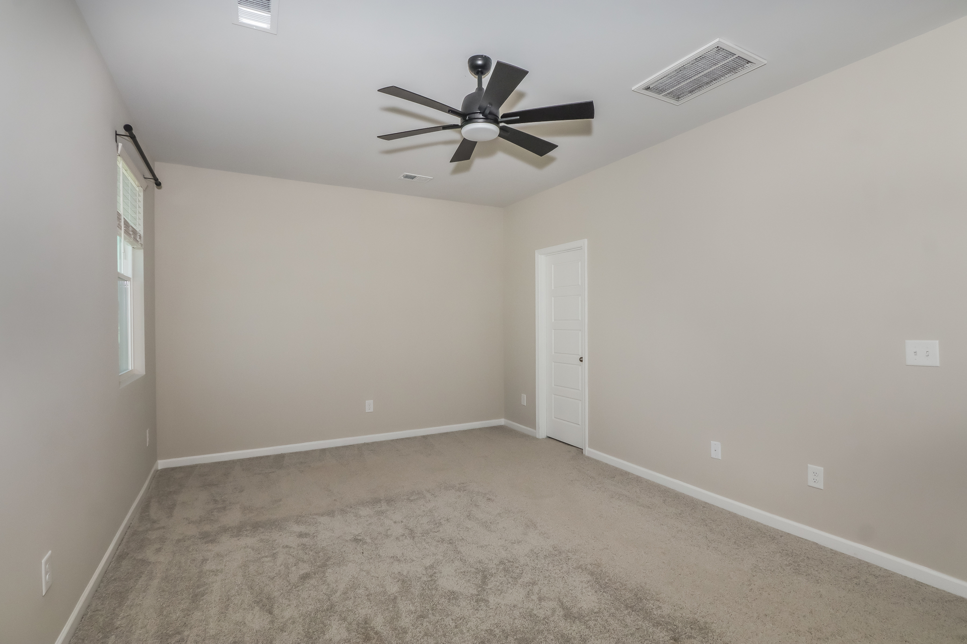 Photo 10 of 20 of 3970 Hibiscus Dr, Little River, SC