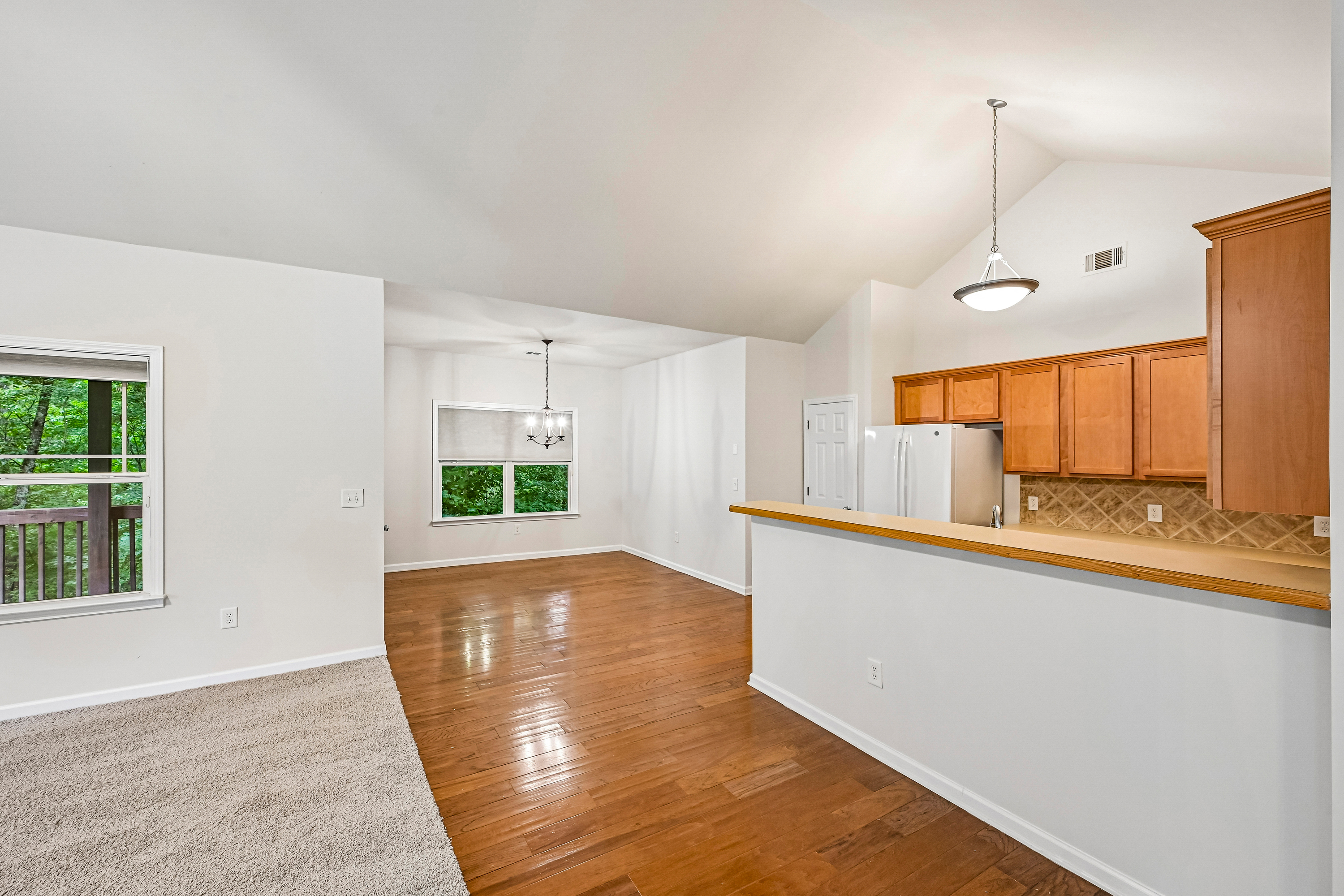 Photo 13 of 45 of 261 Potomac Dr, Dallas, GA