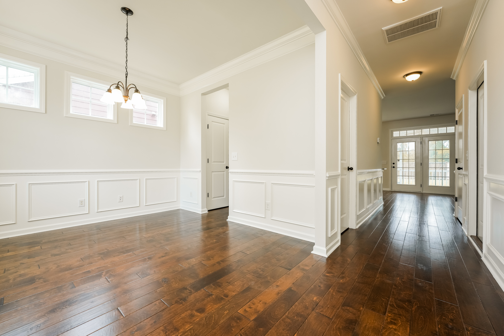 Photo 7 of 22 of 319 Whispering Breeze Ln, Summerville, SC
