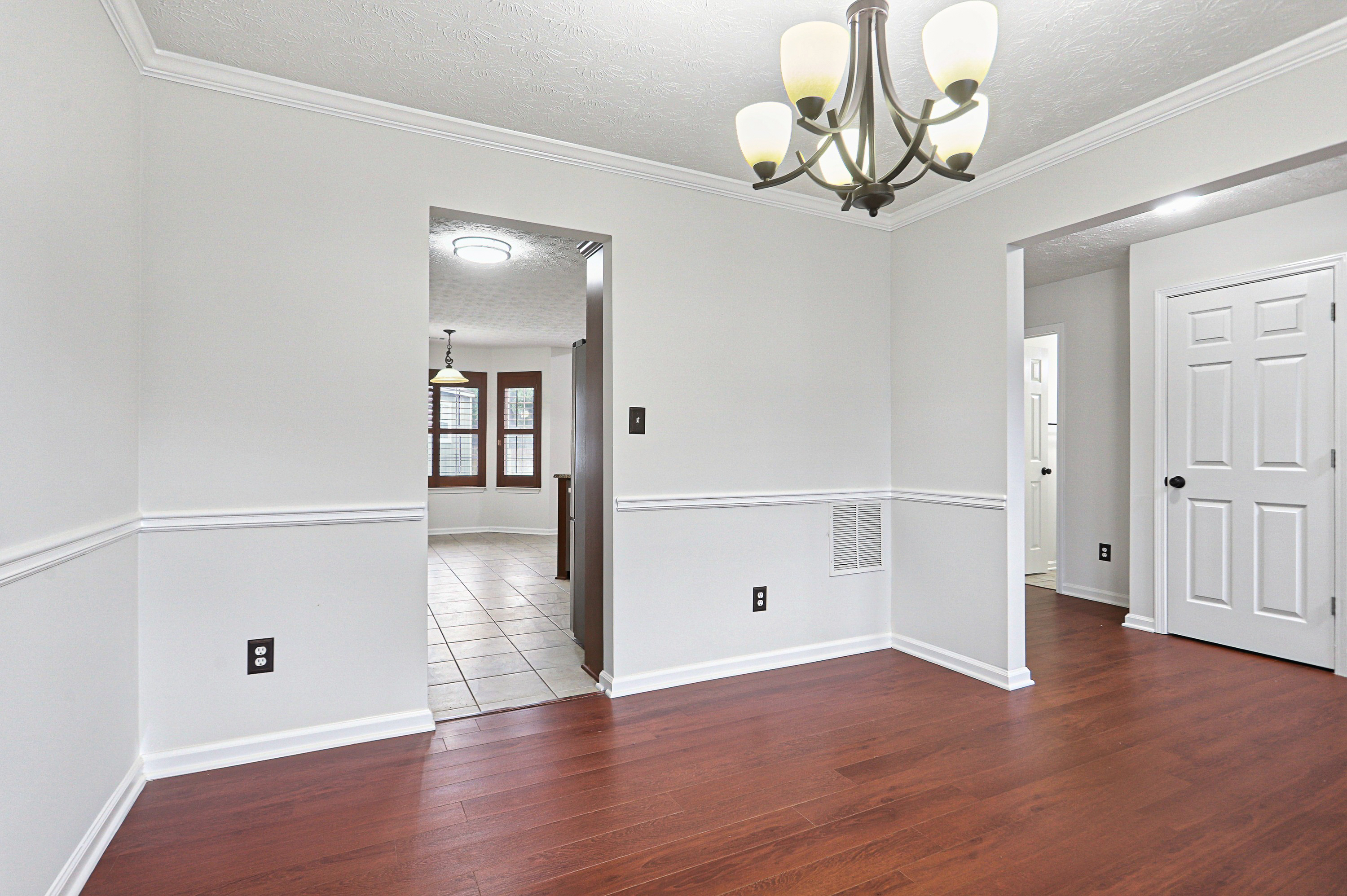 Photo 14 of 41 of 5713 Mill View Way, Lithonia, GA