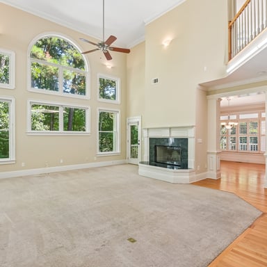 Property photo 3 of 720 Barberry Dr