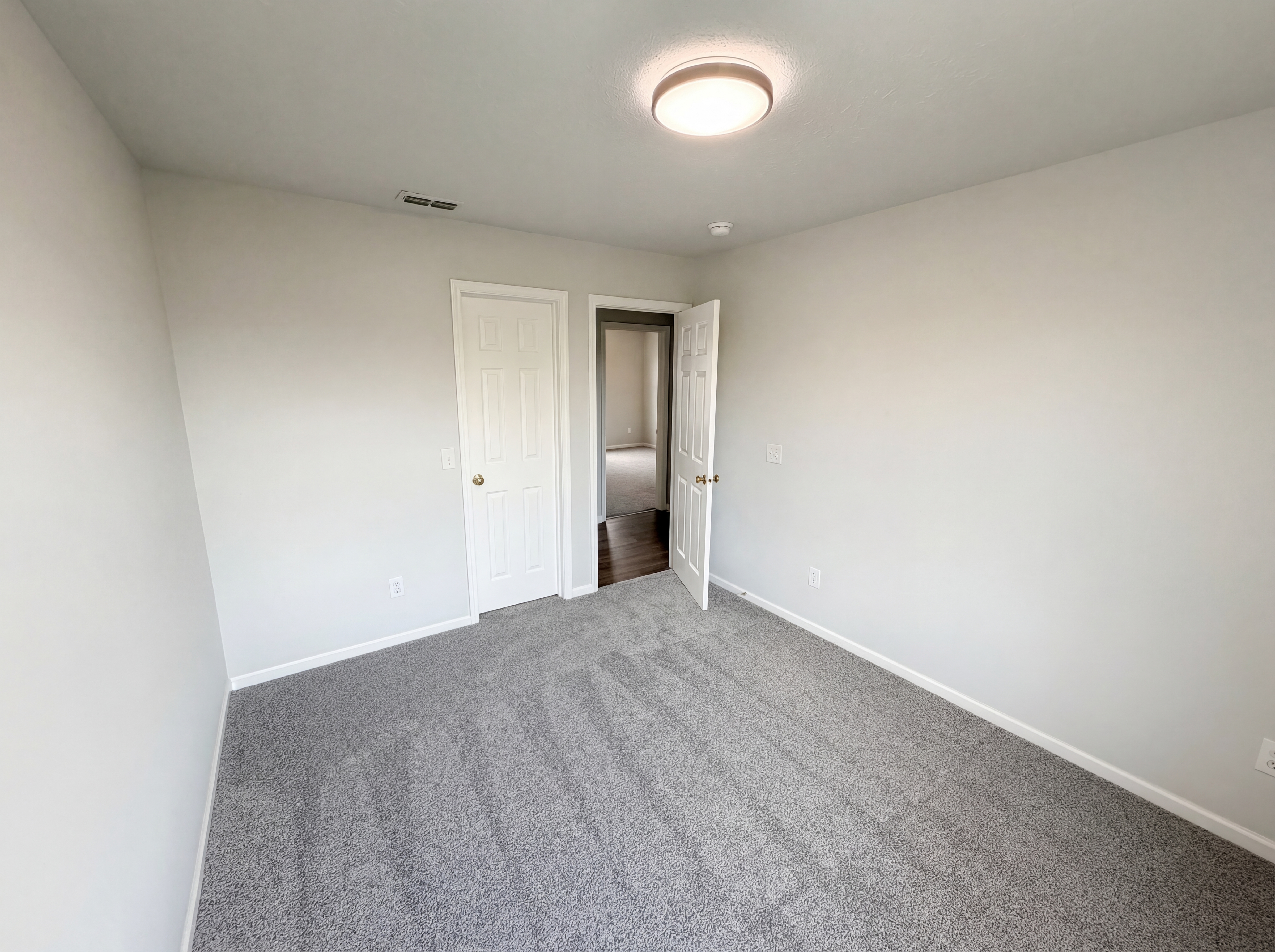 Photo 24 of 28 of 8911 Alto Way, Indianapolis, IN