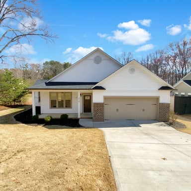 Property photo 1 of 429 Old Speedway Dr NW
