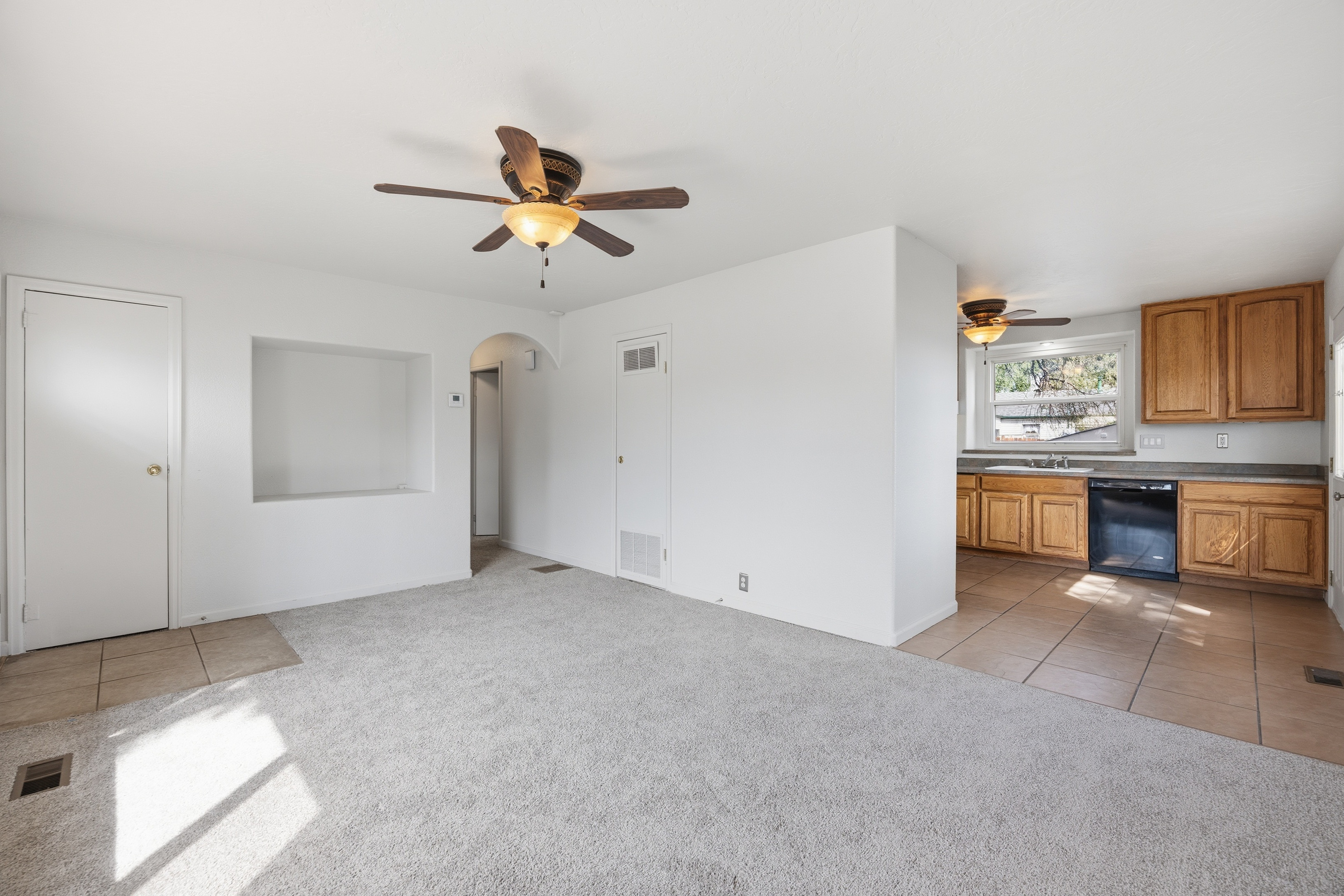 Photo 12 of 63 of 412 Lynn Ave, Colorado Springs, CO