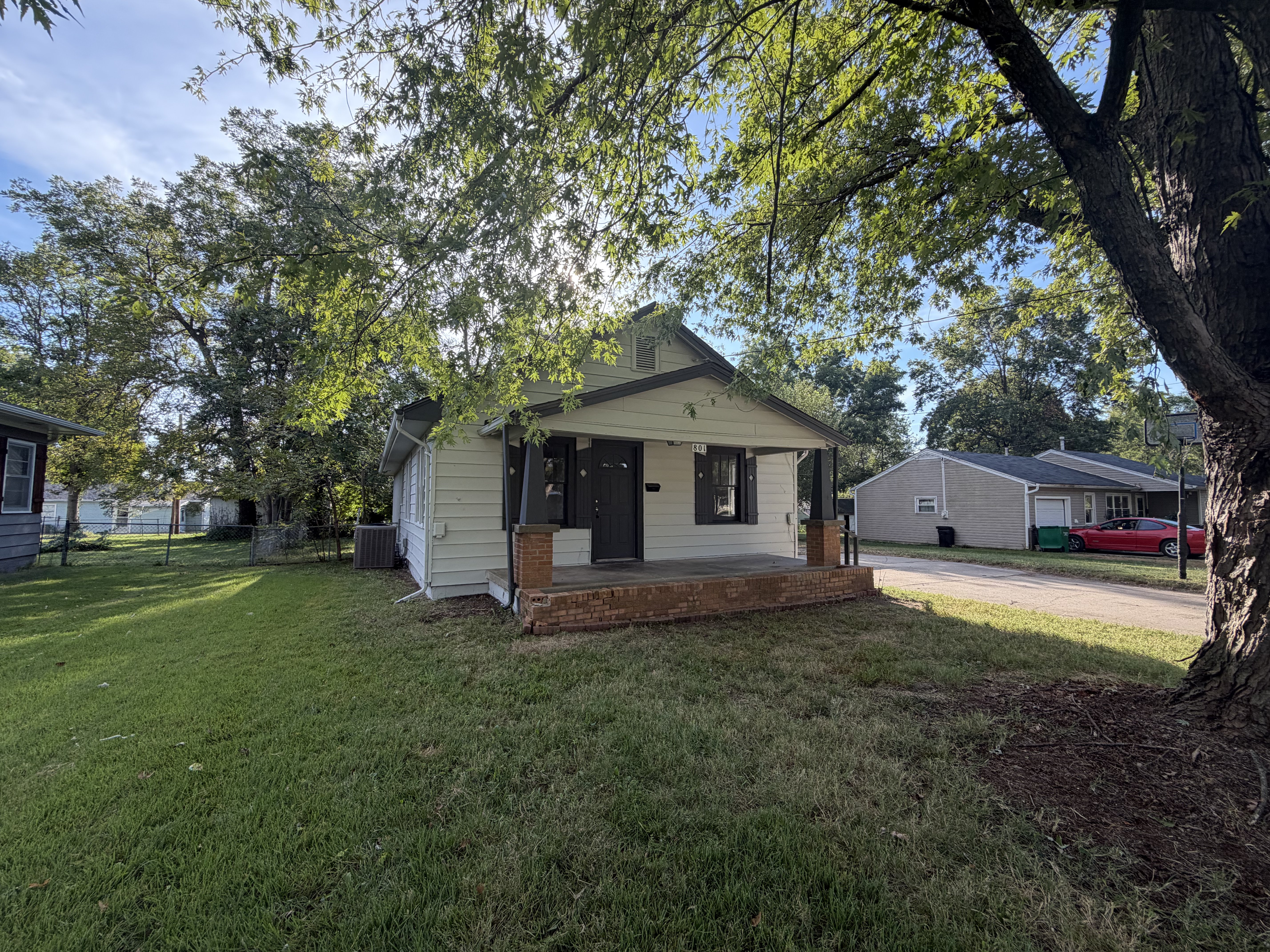 Photo 12 of 15 of 801 N Delaware St, Butler, MO