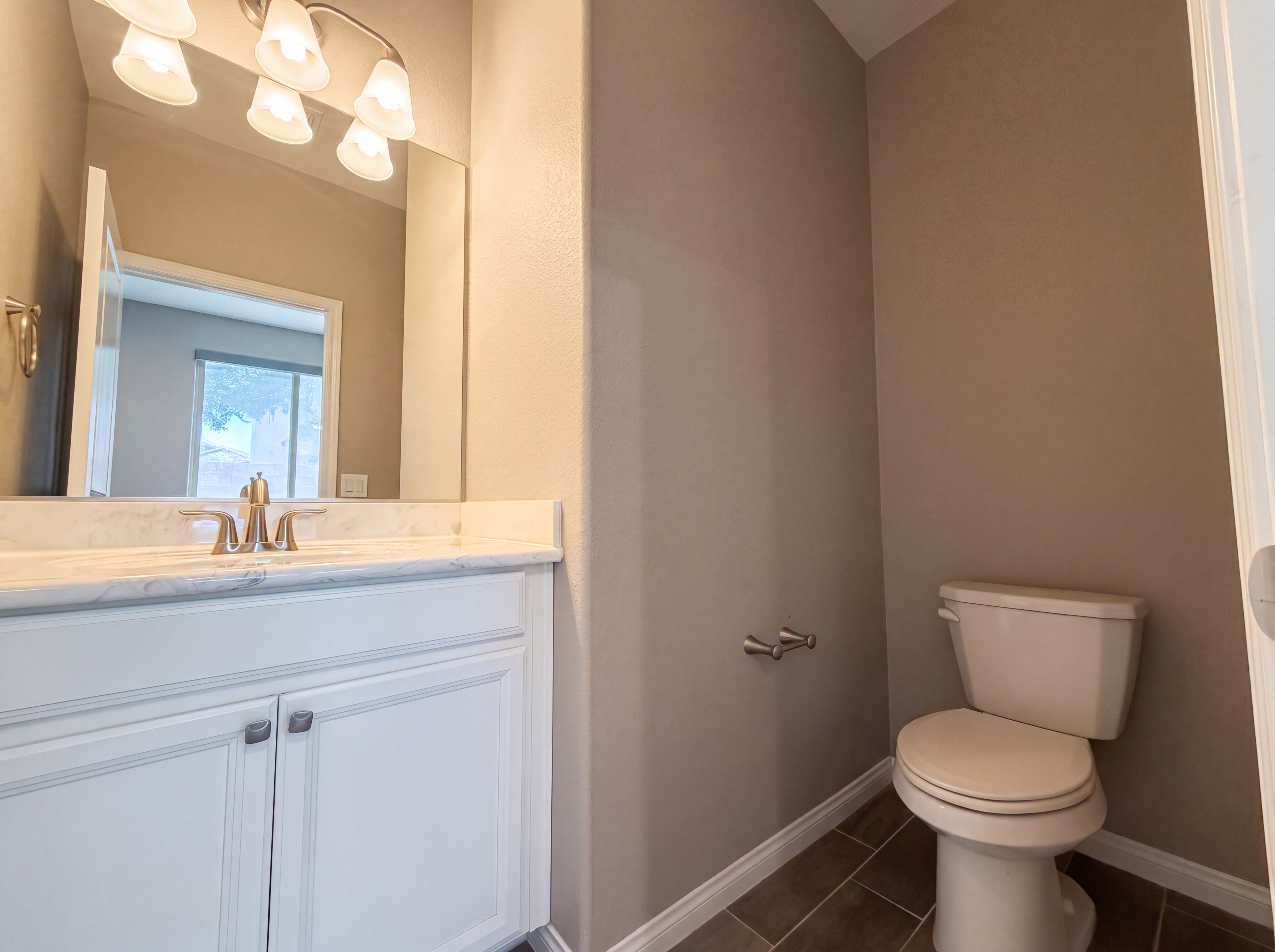 Photo 9 of 21 of 6586 Dolian Creek St, Las Vegas, NV